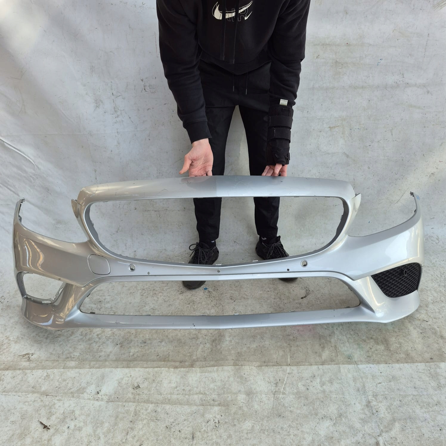 MERCEDES C-KLASA W205 LIFT 18-21 bumper front front PDC