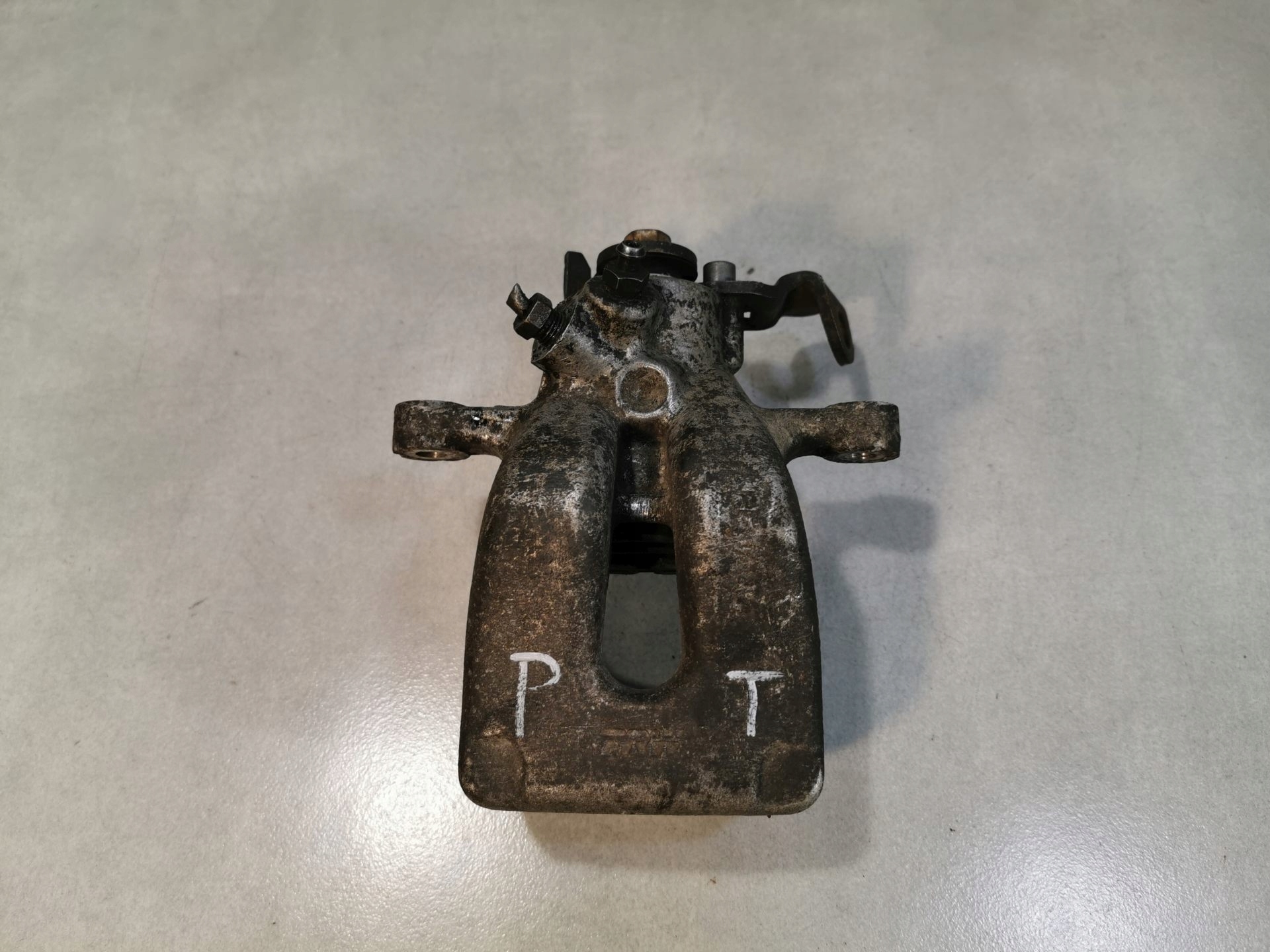 caliper right rear part RENAULT MODUS 1.5 DCI