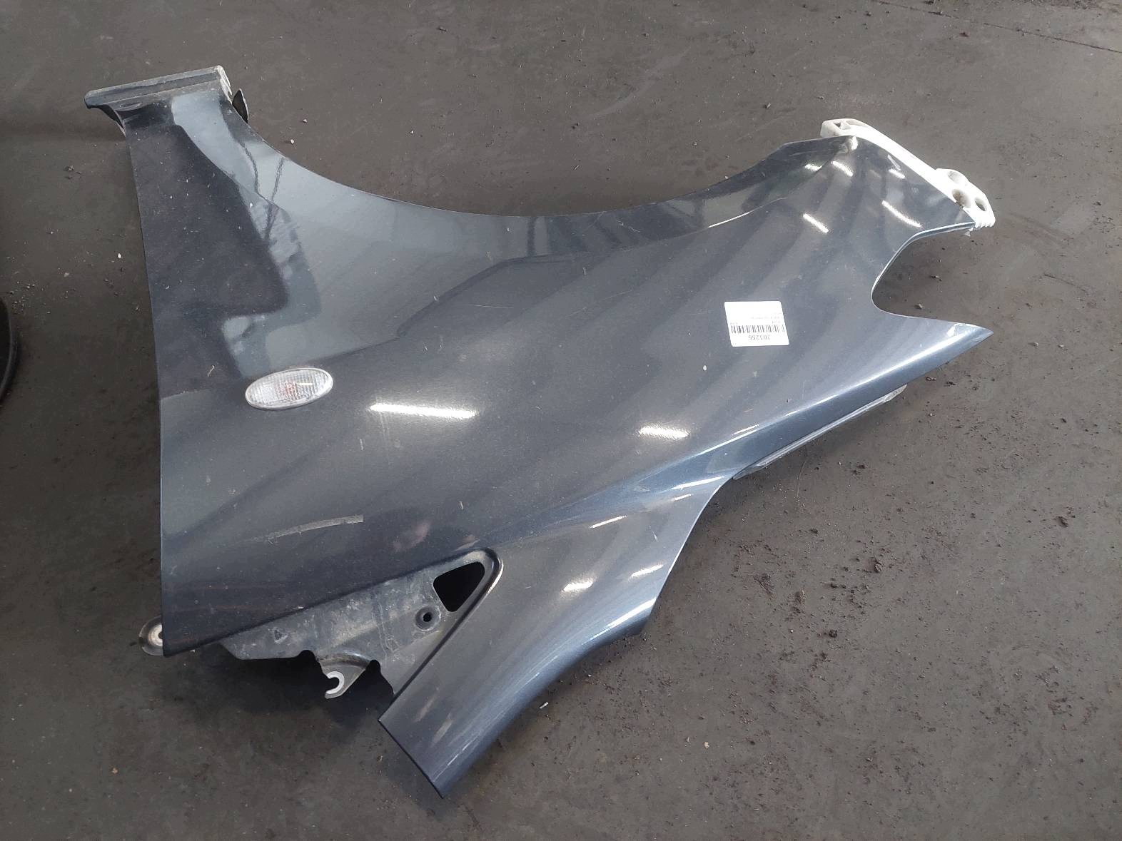 complete front bonnet bumper light fender MAZDA 5 and 28B