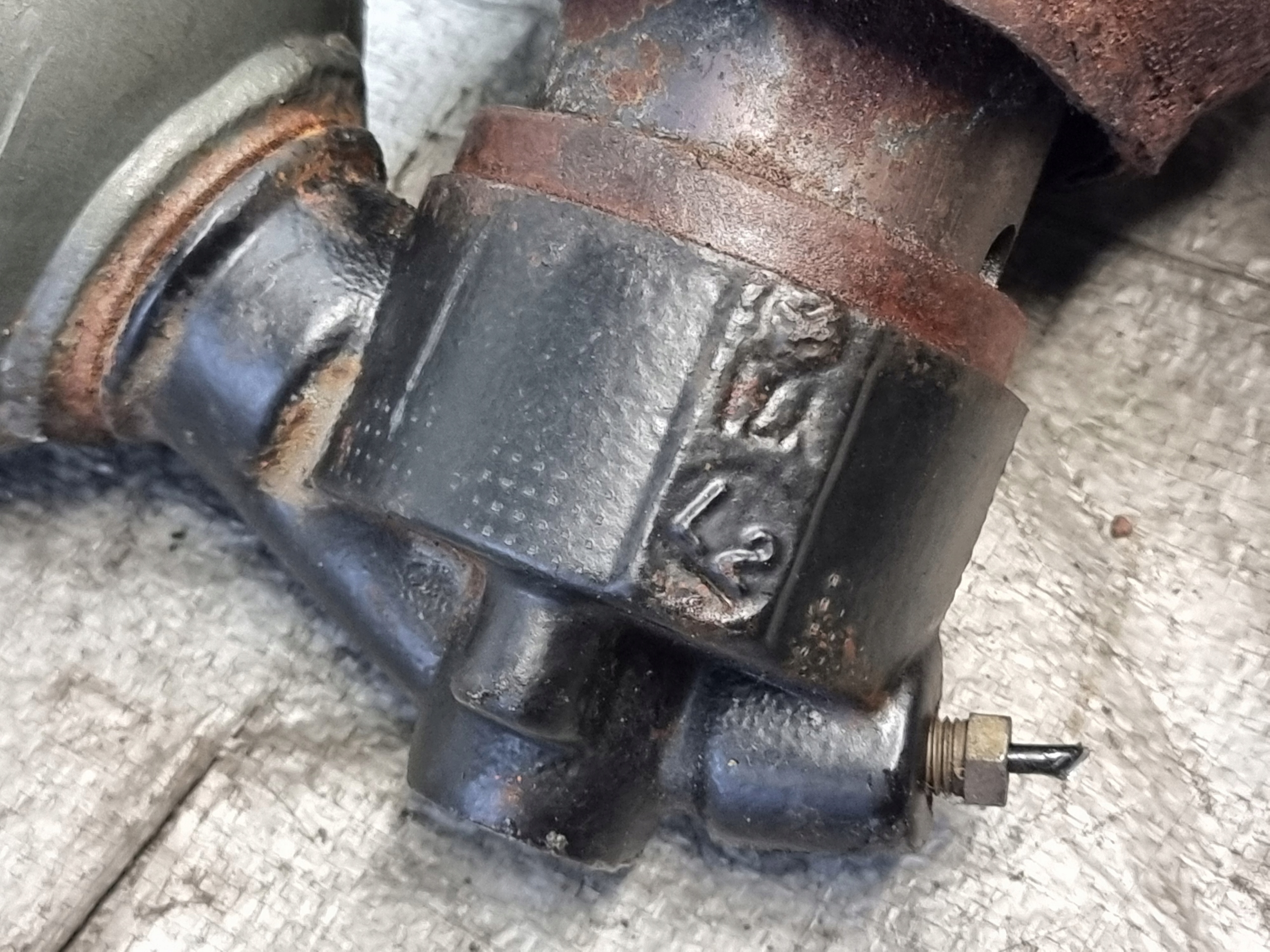 SFERA GRUSZKA pérování předek CITROEN C5 a 2.0 HDI