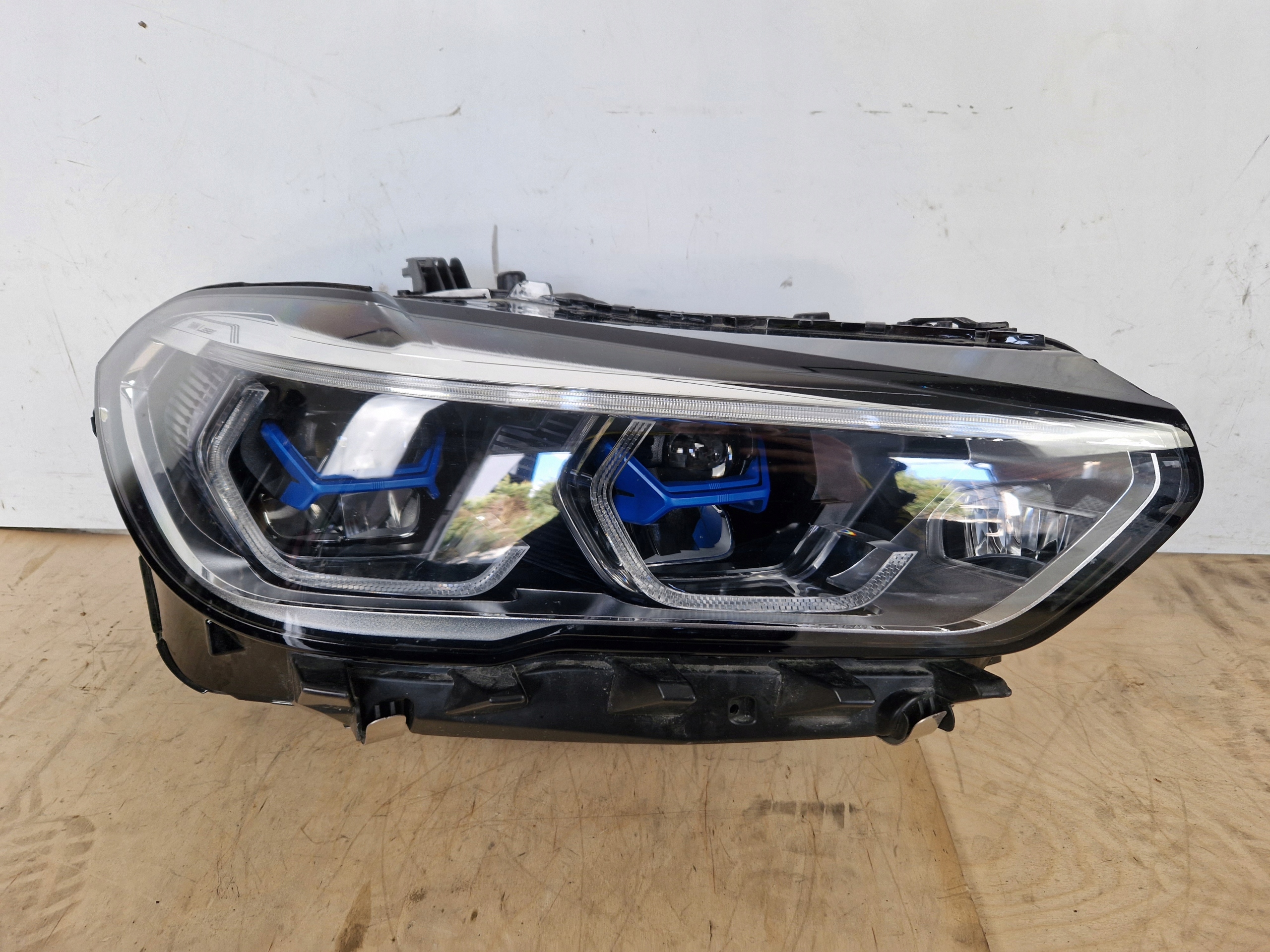 Lampa prawa laser BMW X5 G05