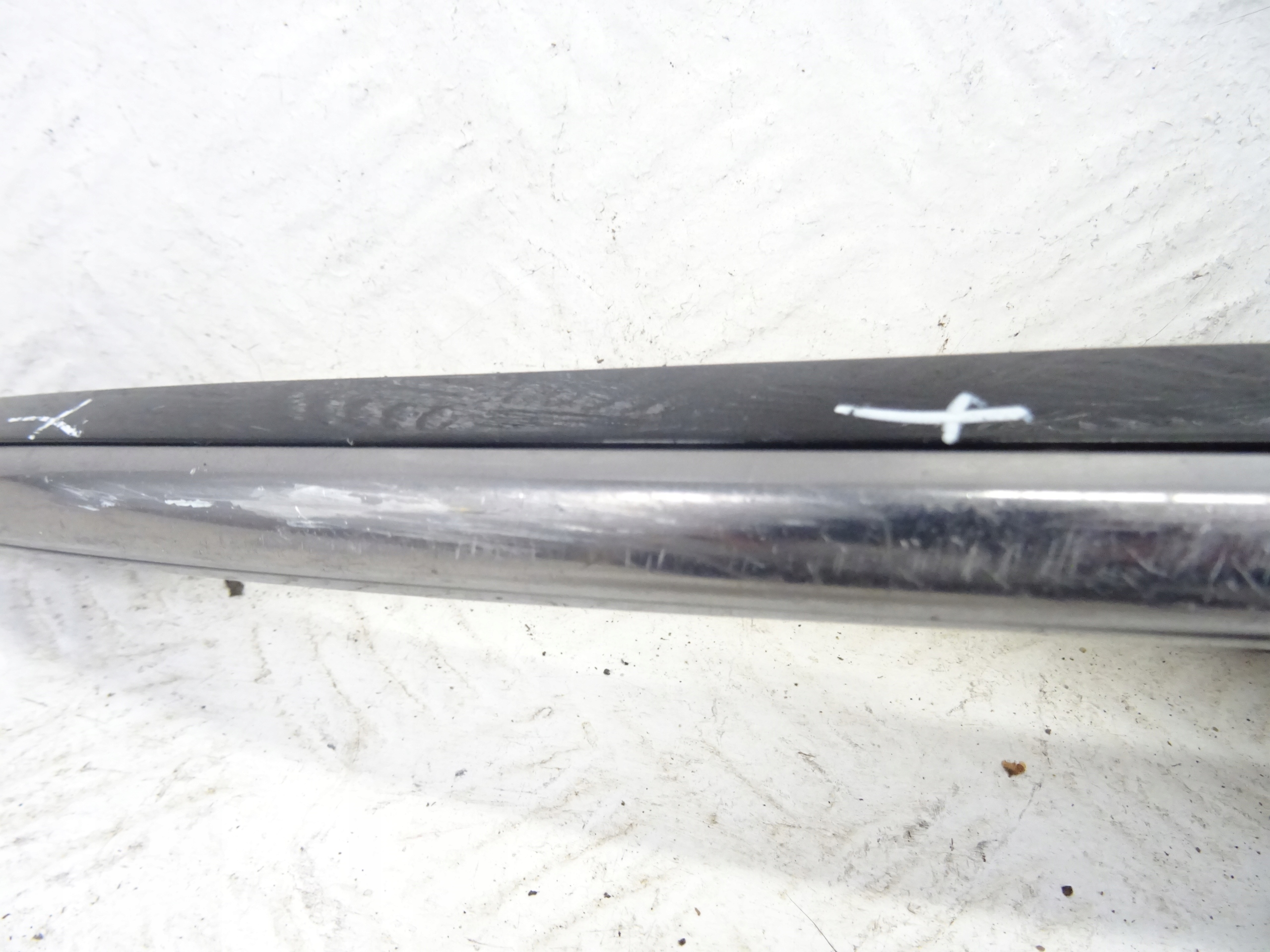 grid of a bumper front front left KIA XCEED 86551-J7CB0