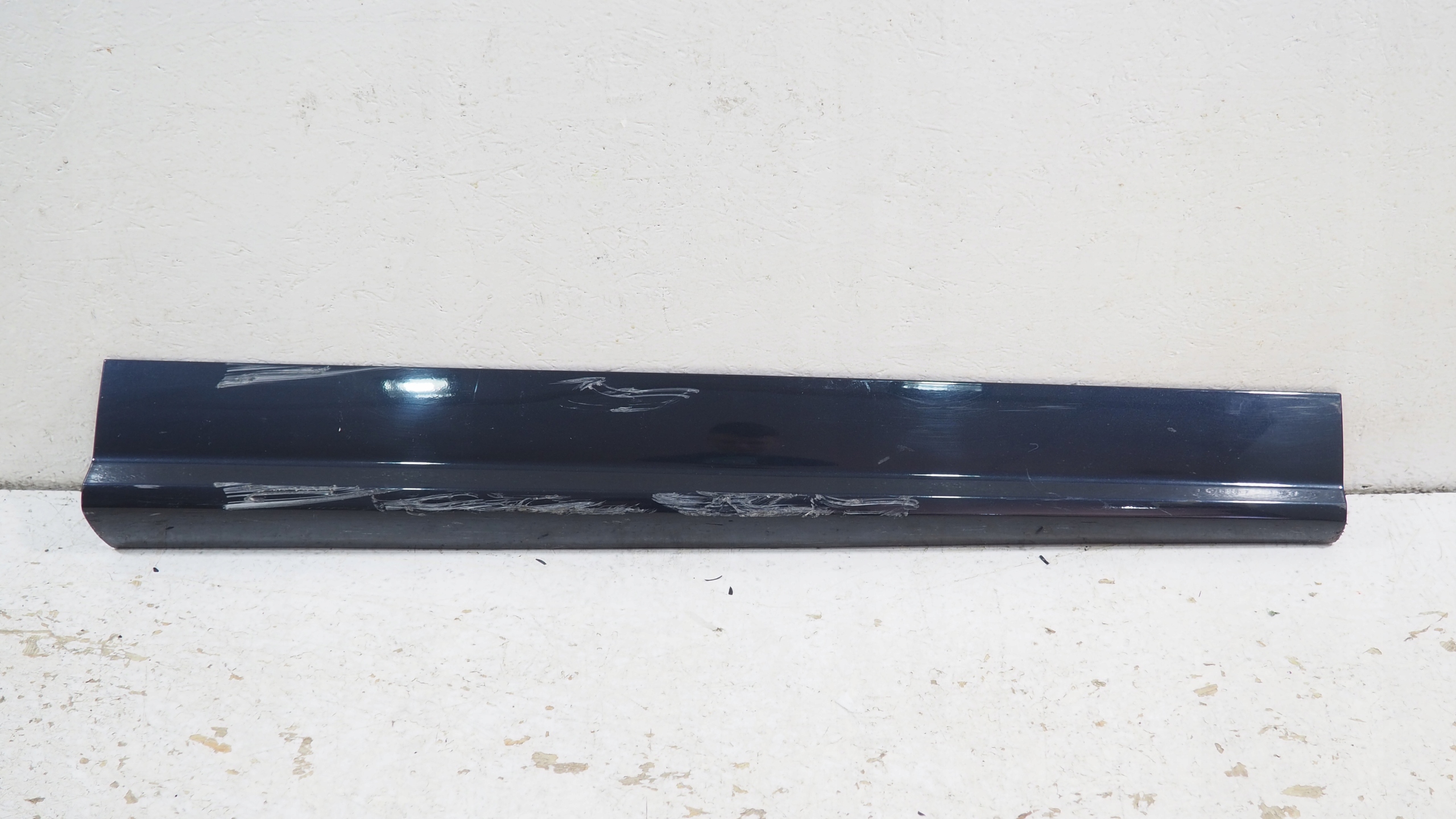 Audi Q5 II 80A S Line moulding door right front 80A853960B