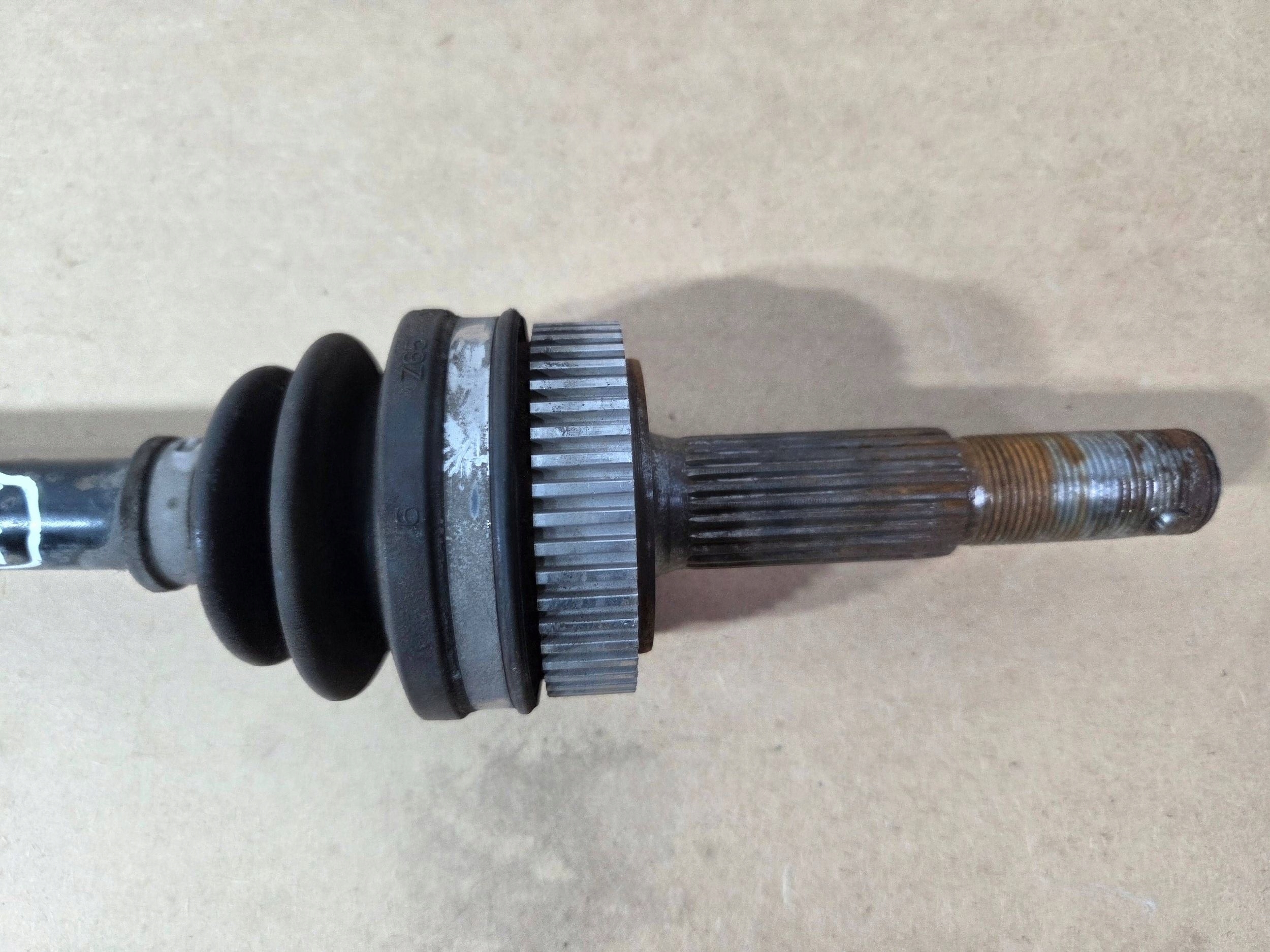Nissan X-Trail T32 semi-axis rear right (P757)