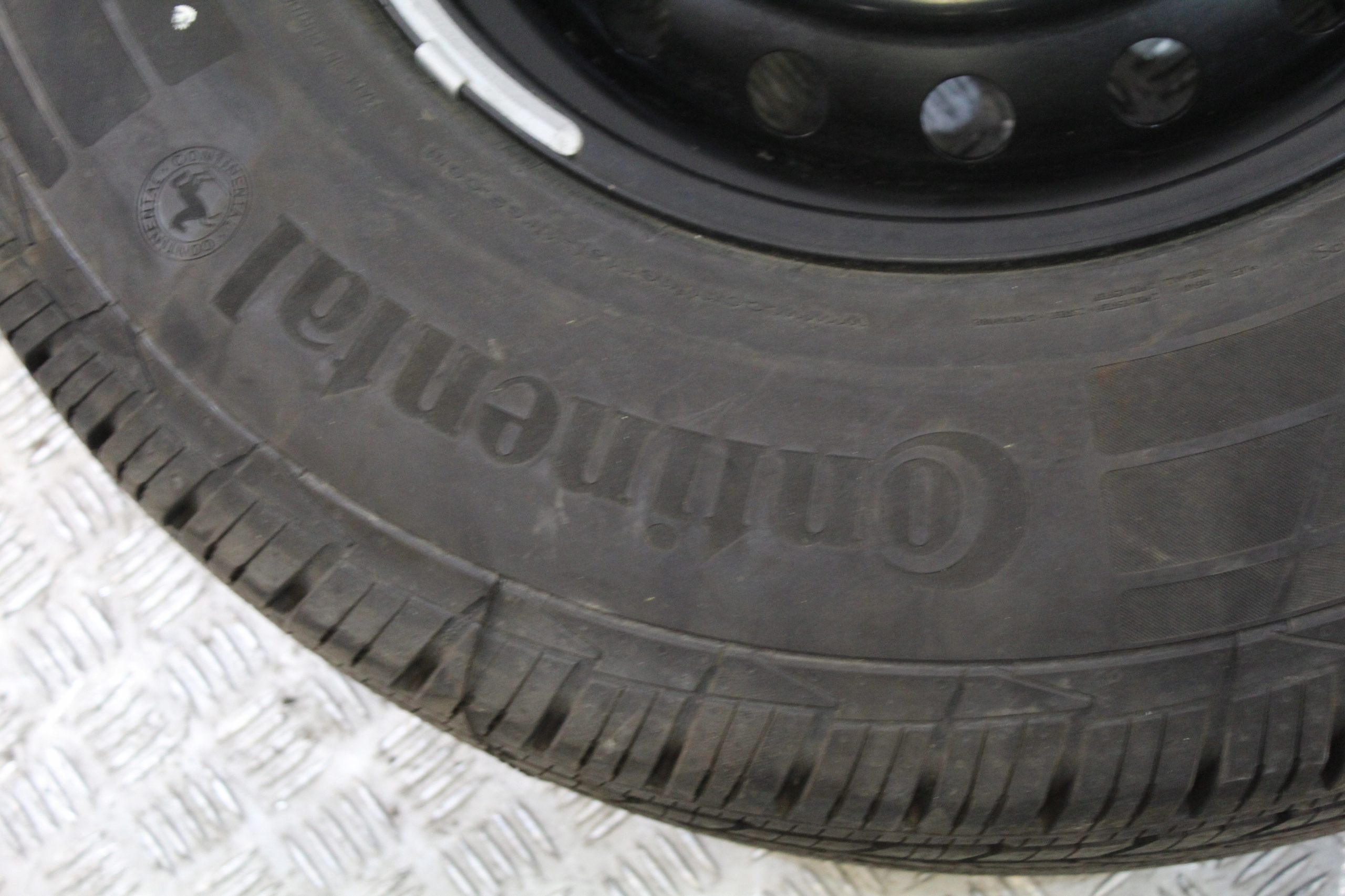 wheel spare 255/70 R16 RENAULT ALASKAN