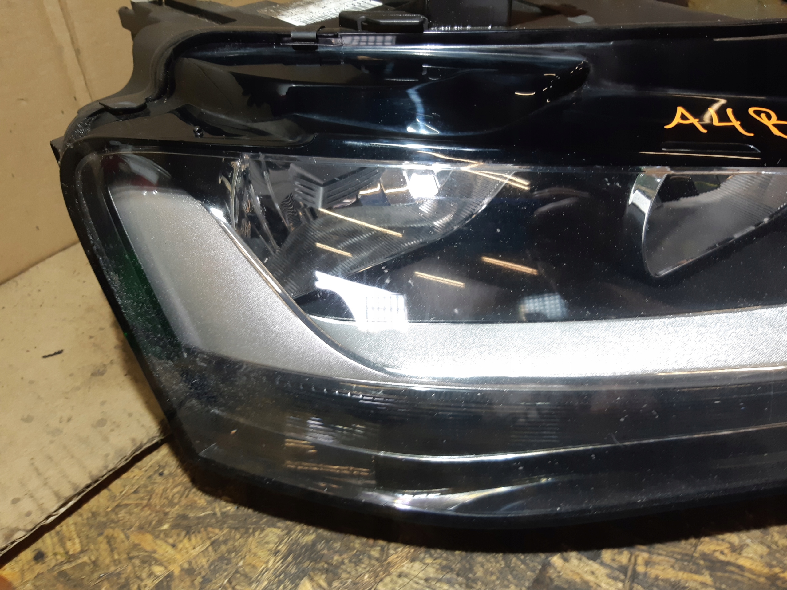 AUDI A4 B8 LIFT light right front right front 8K0941004AC