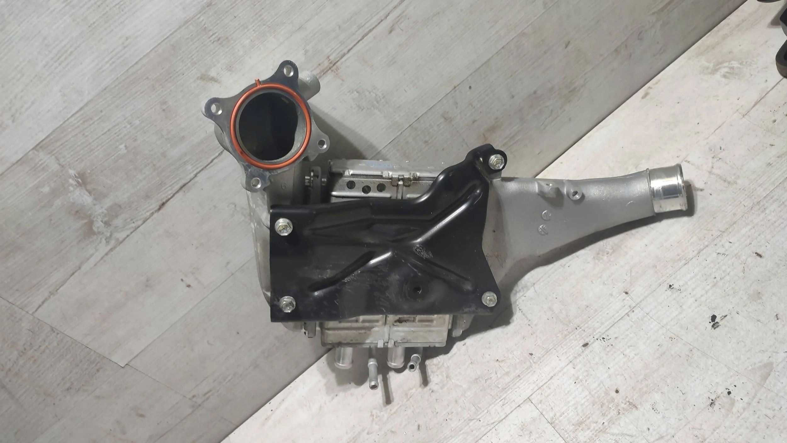 Toyota C-HR und 2019 Kühler luft (intercooler )