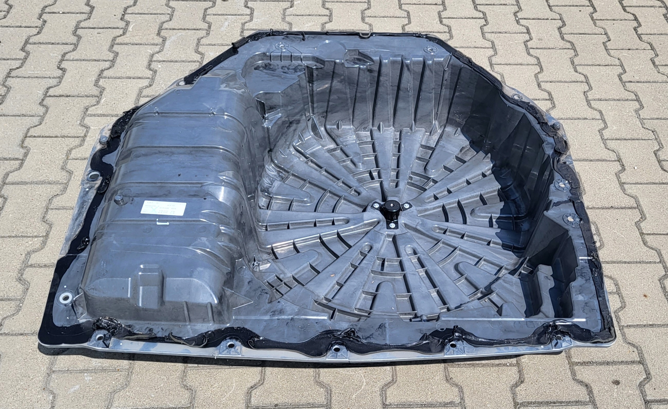 RENAULT TALISMAN KOMBI WANNA BAGAŻNIKA 745143090R