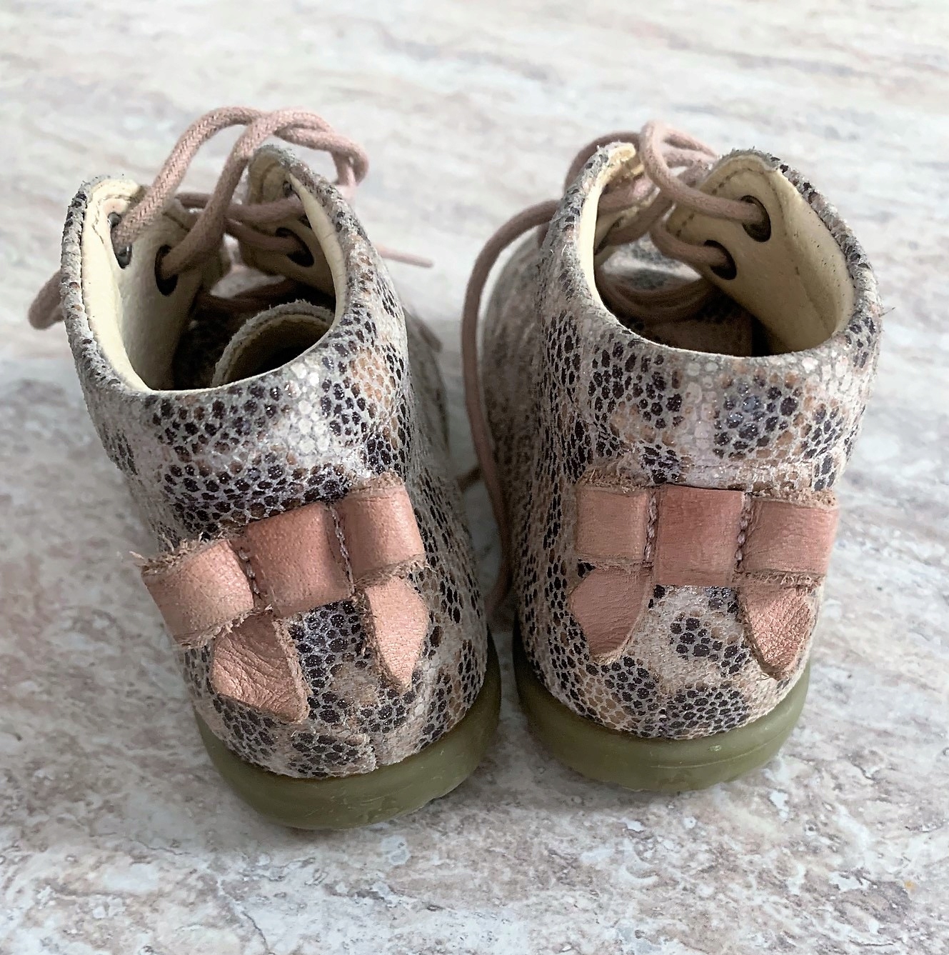 EMEL buty trzewiki dziecięce roz.21 PANTERKA Kolor wielokolorowy