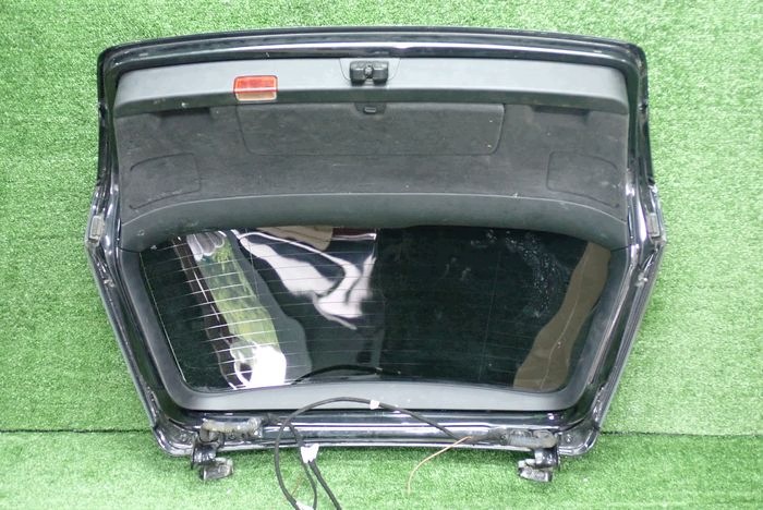 AUDI A4 B7 04-08 KOMBI boot doors rear part