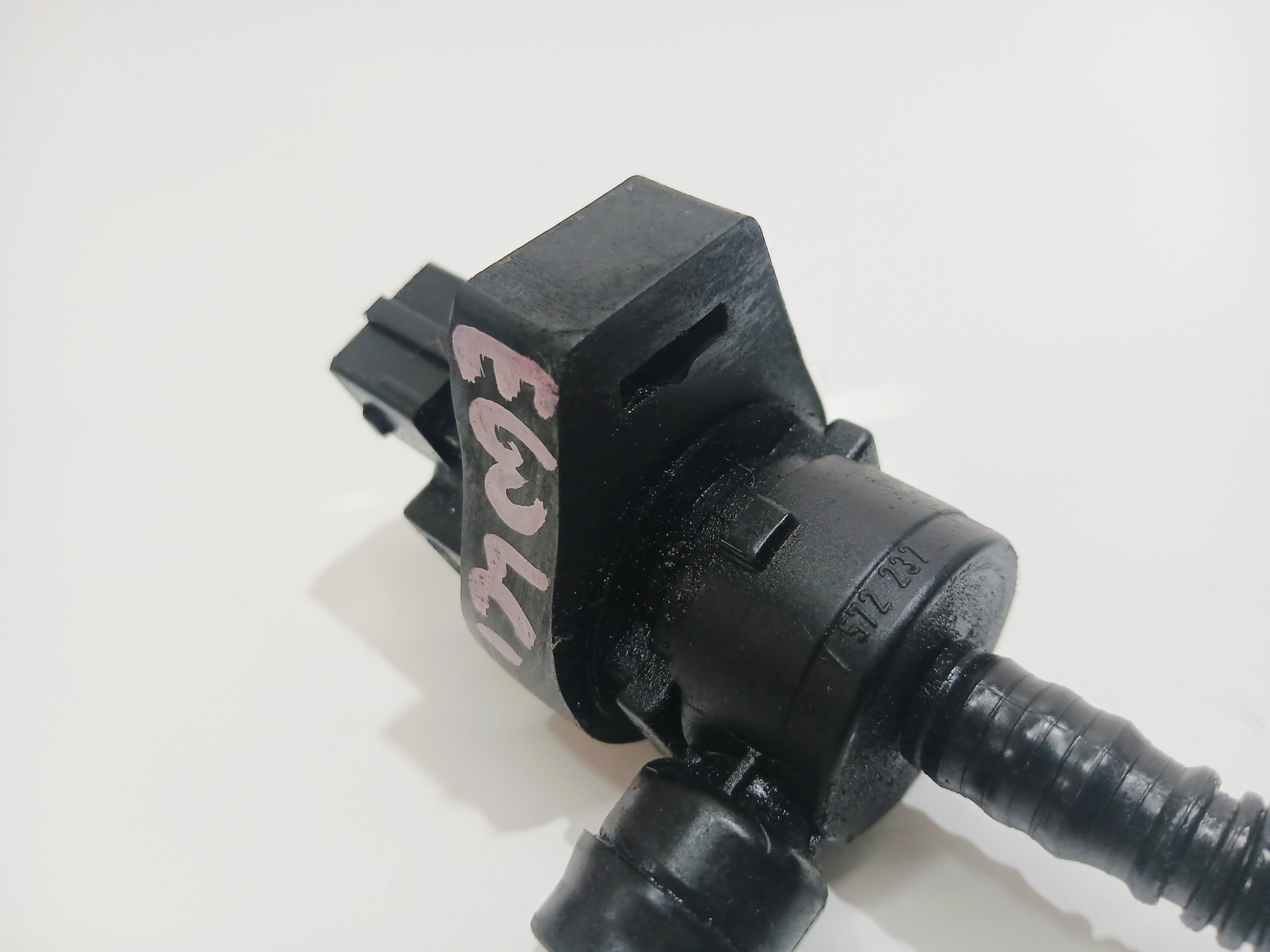 Sensor Unterdruck BMW E60 E61 N53B30 OE 7572237 (4824931)