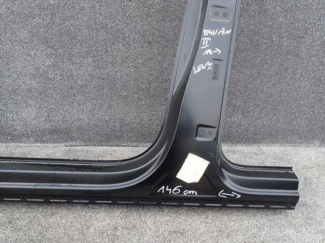 VW TOURAN II 15- threshold left pillar side