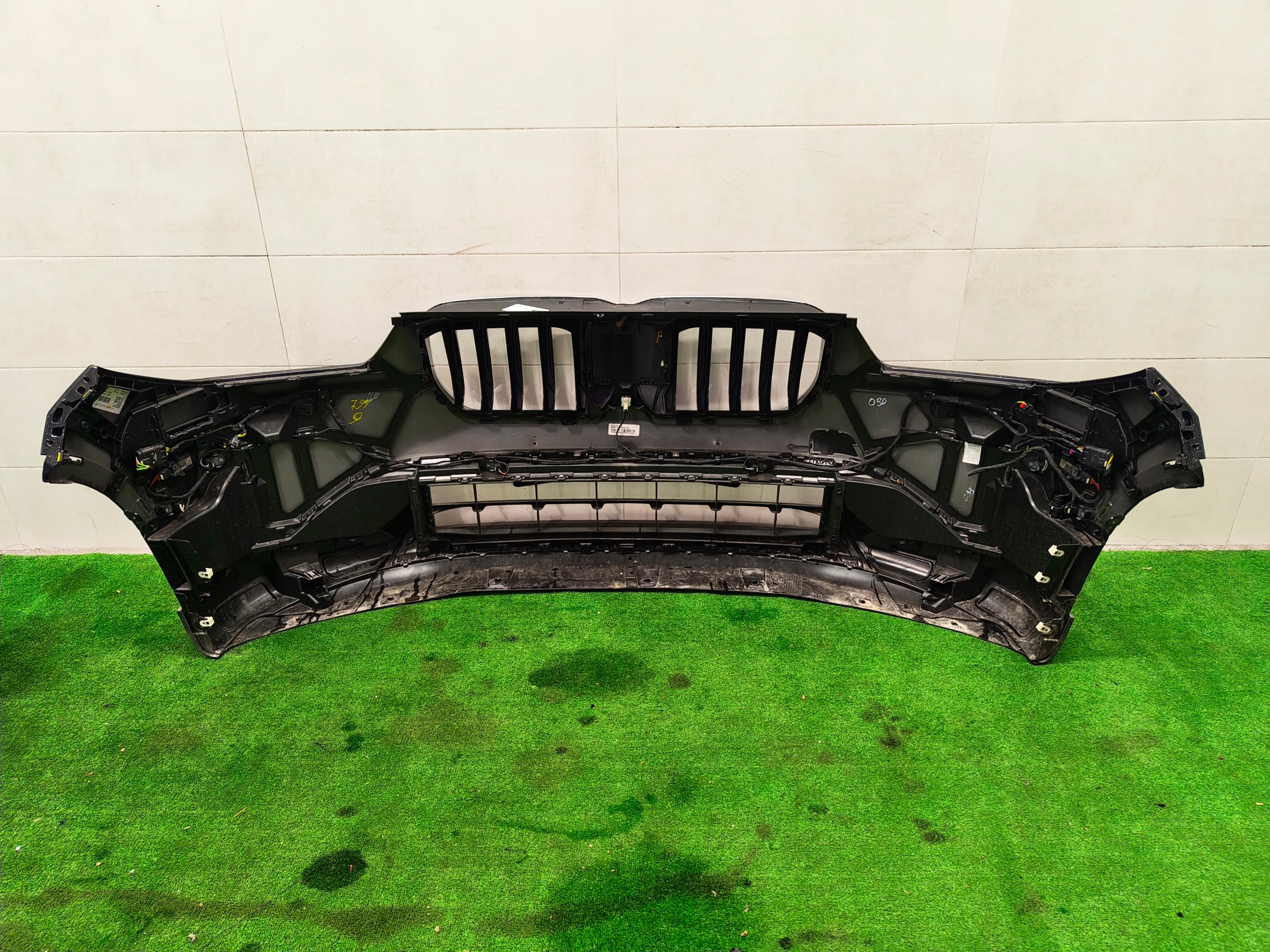 BMW X1 U11 front bonnet bumper lights fenders support panel for radiators 475