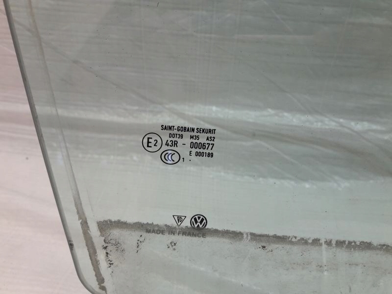 PORSCHE CAYENNE 7P СТЕКЛО ПРАВОЙ ПЕРЕДНЕЙ ДВЕРИ