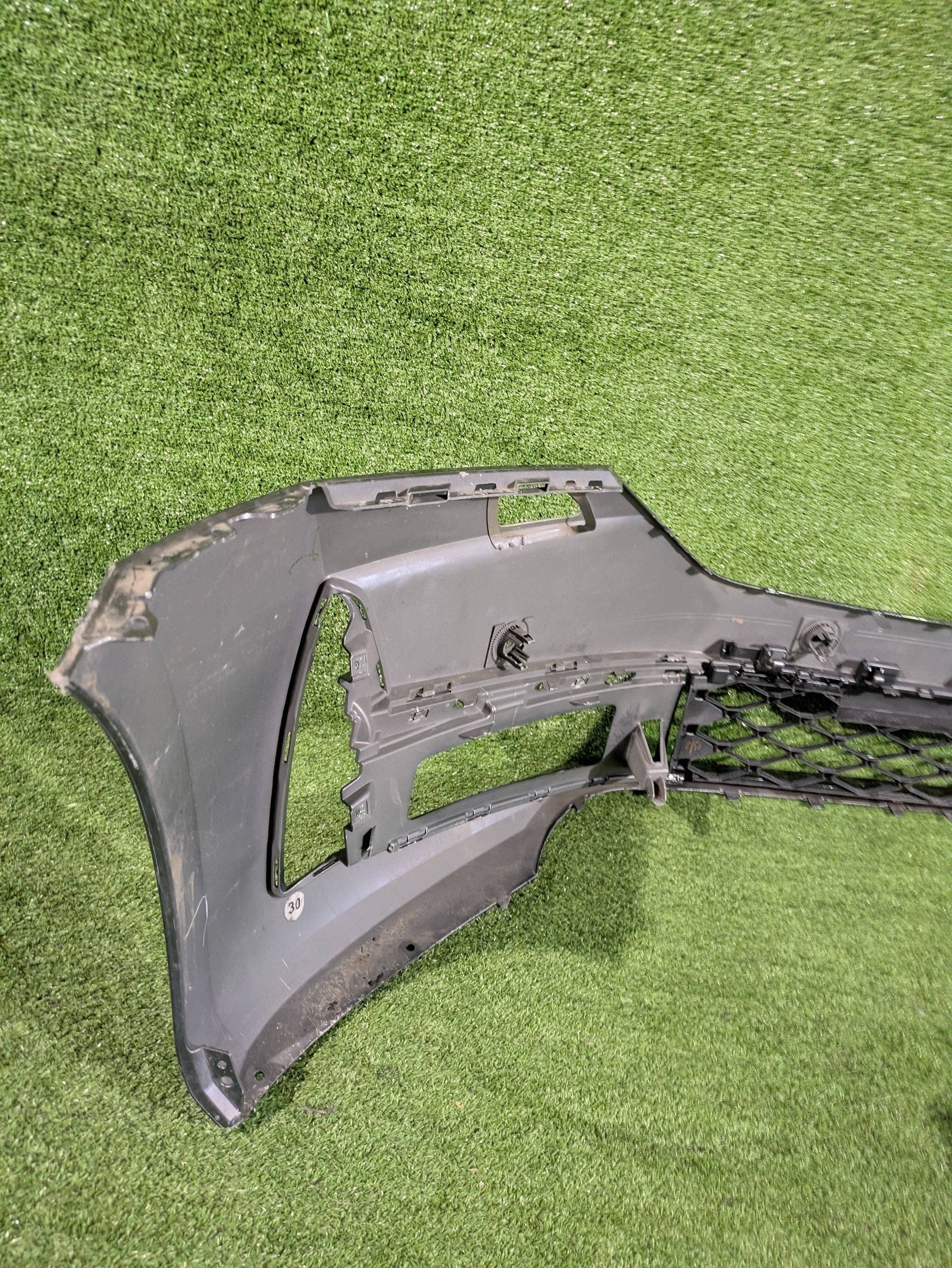 front bumper front SKODA OCTAVIA IV LIFT 24- NR.Z9348