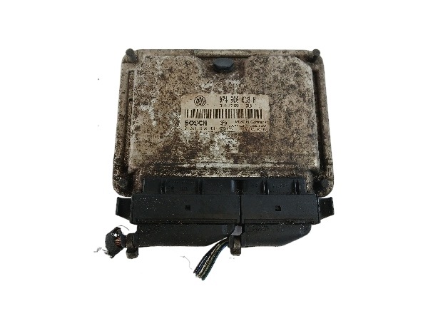 VW LT 35 2.5 TDI unité de commande électronique uce moteur 074906018H