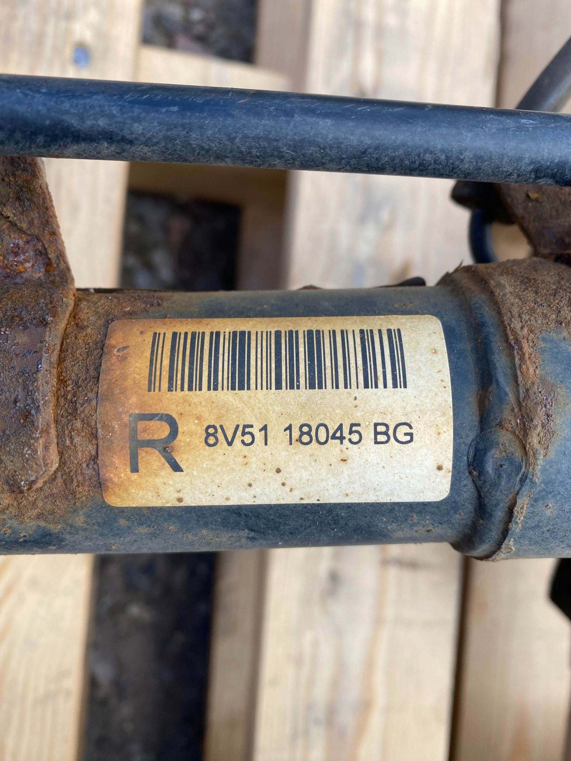 FORD FIESTA MK7 1.25 McPherson swing right front 8V5118045BG
