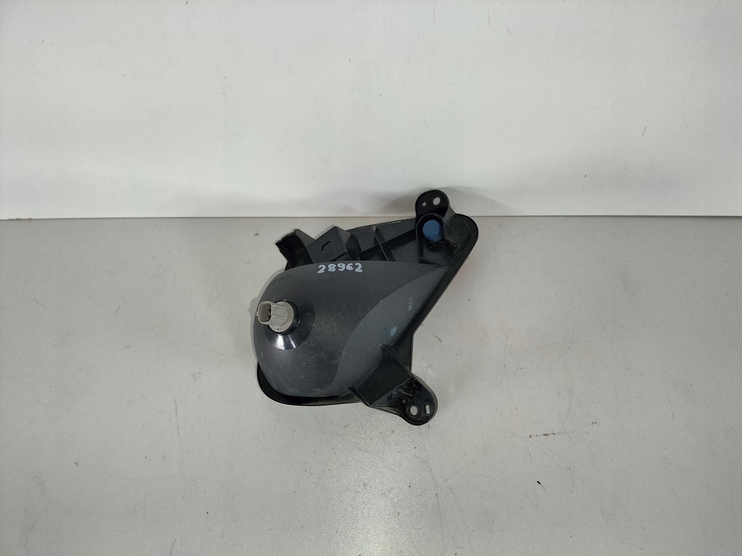 light reversing rear part right MITSUBISHI ECLIPSE CROSS