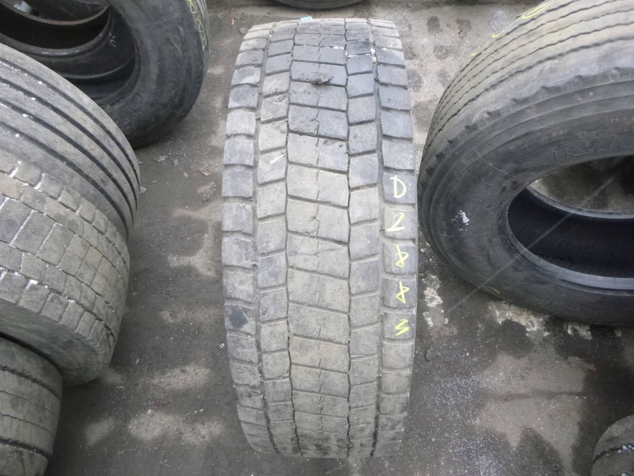 315 / 80R22,5 Bridgestone M729 приводная Шина