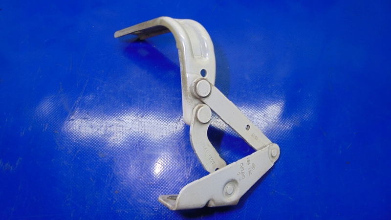 bonnet hinges right left KPL MASTER II MOVANO II 03-10 ROK