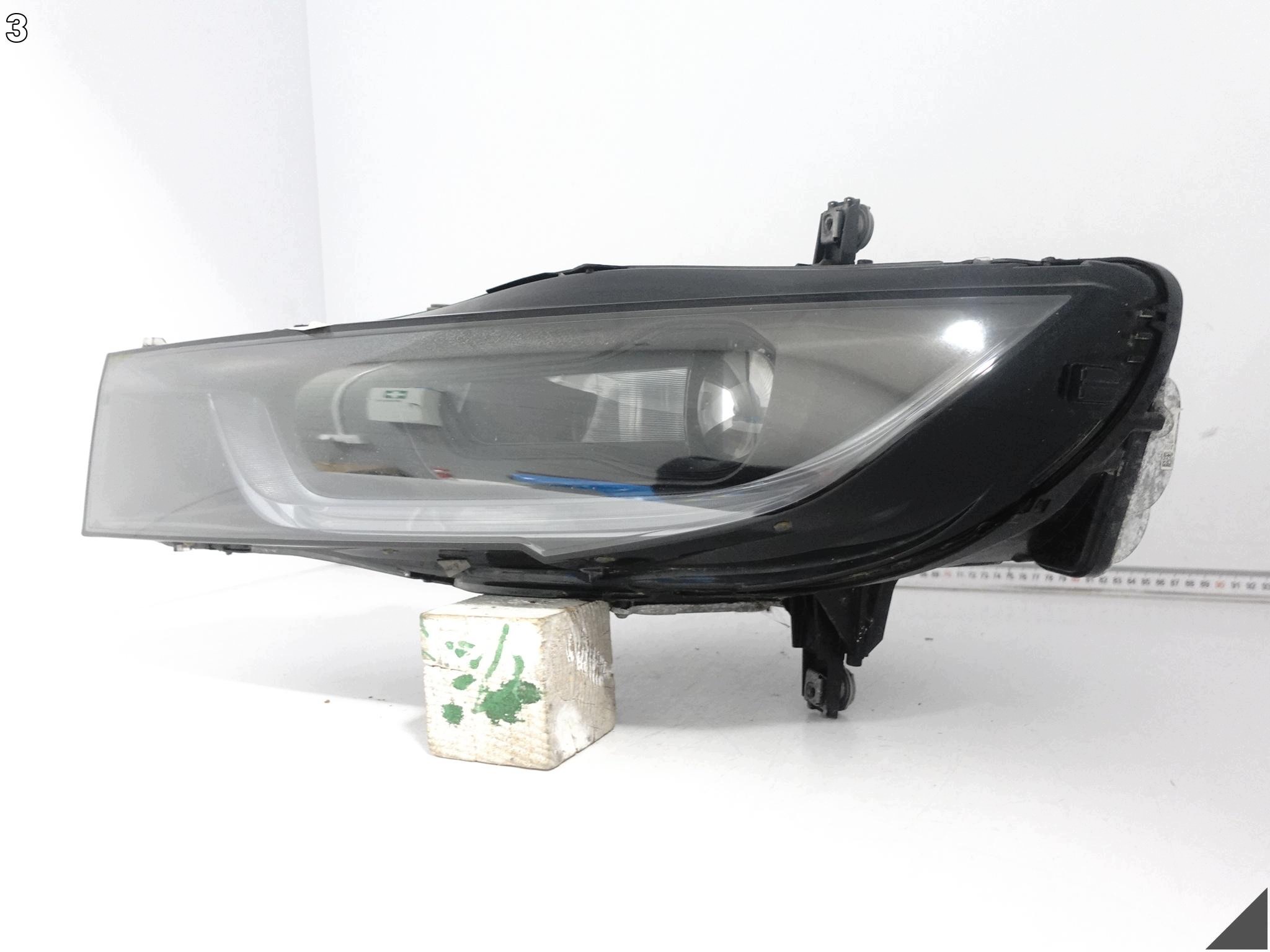 BMW i8 I12 I15 14- light FULL LED + MODULY front left dismantling EUROPA