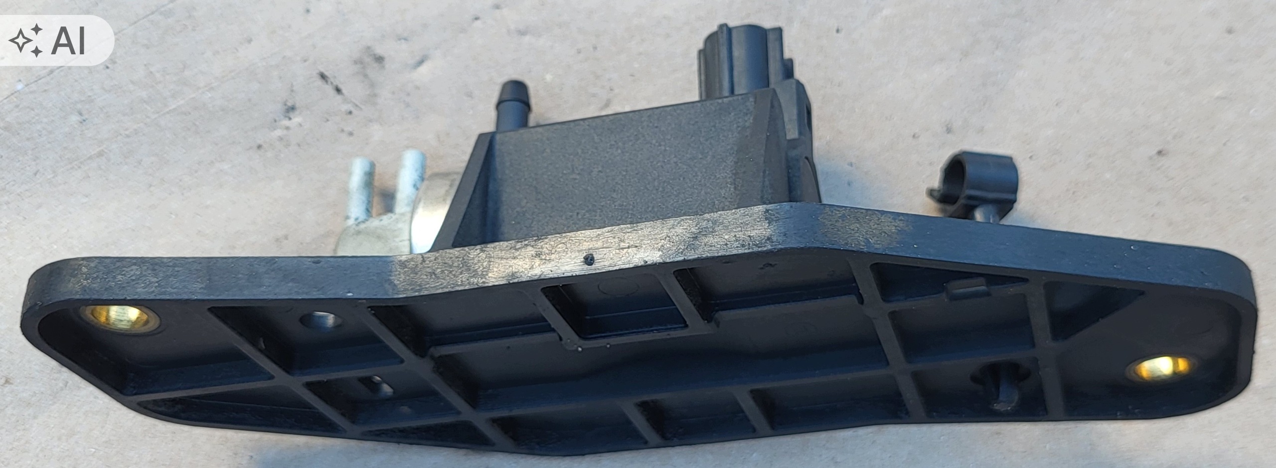 Vanne à vide Support plaque FORD MONDEO MK3 2.0 TDCI 6S7Q-9S468-AB