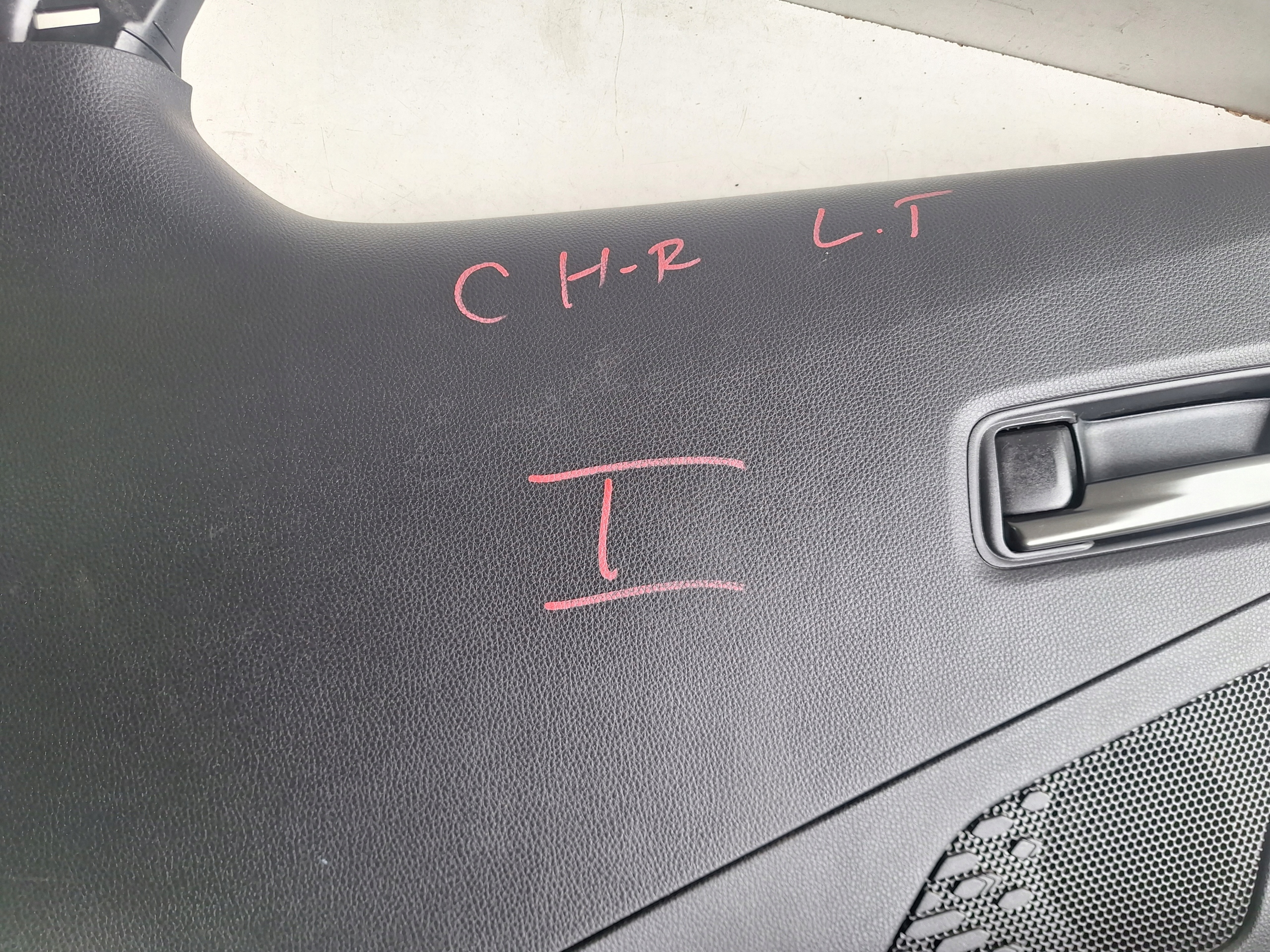 TOYOTA CH-R II 23-> side upholstery left rear part