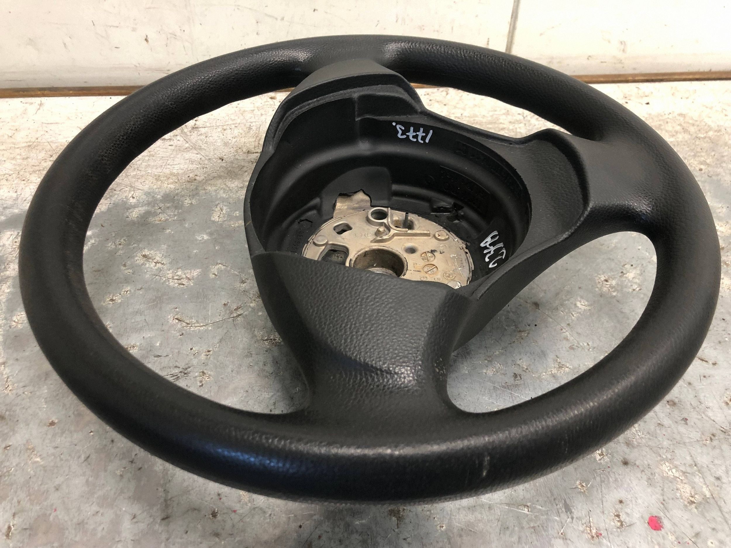 lenkrad PIANKA BMW E90 677141101
