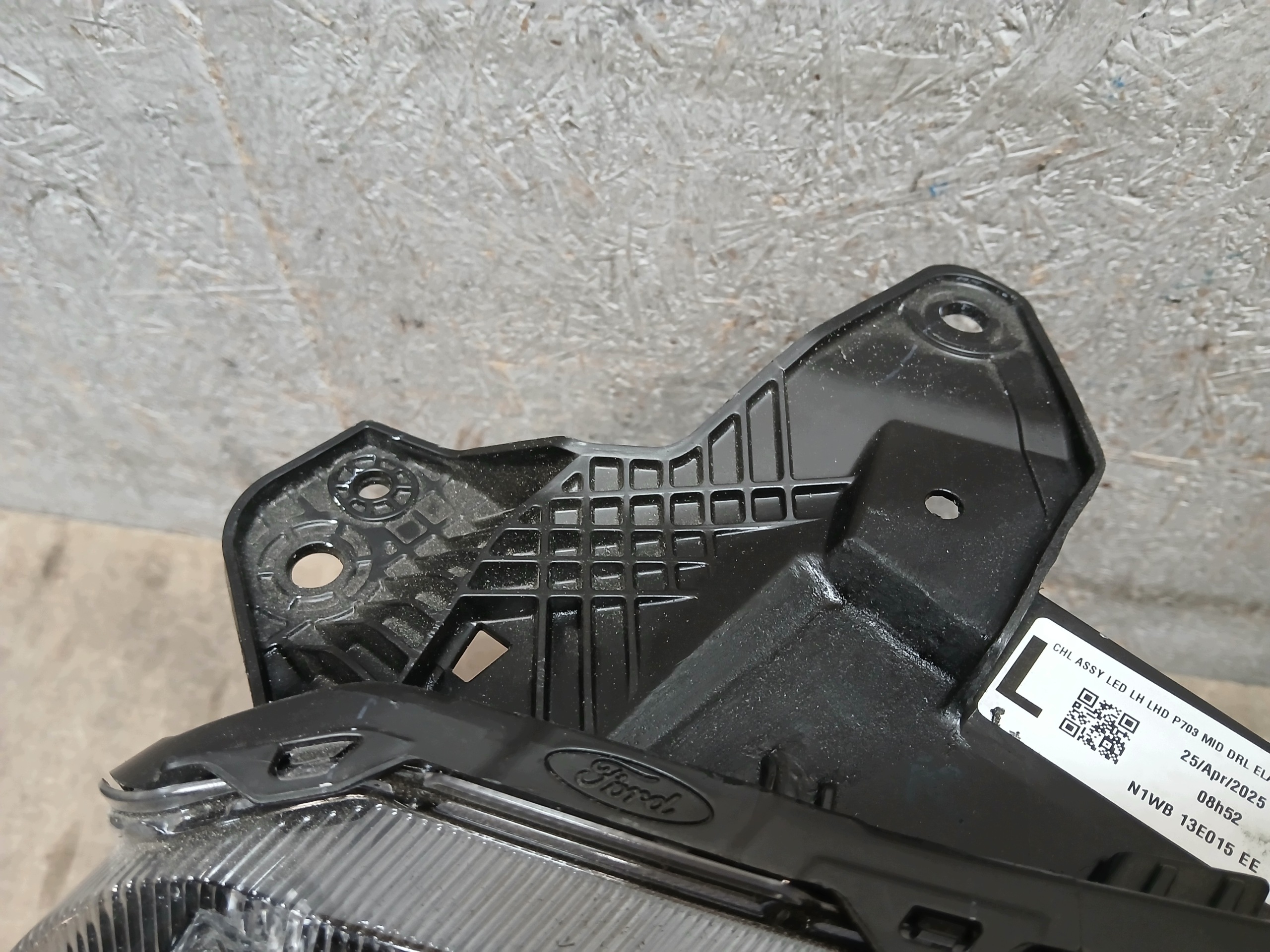 light front left FORD RANGER FULL LED 22- N1WB-13E015-EE
