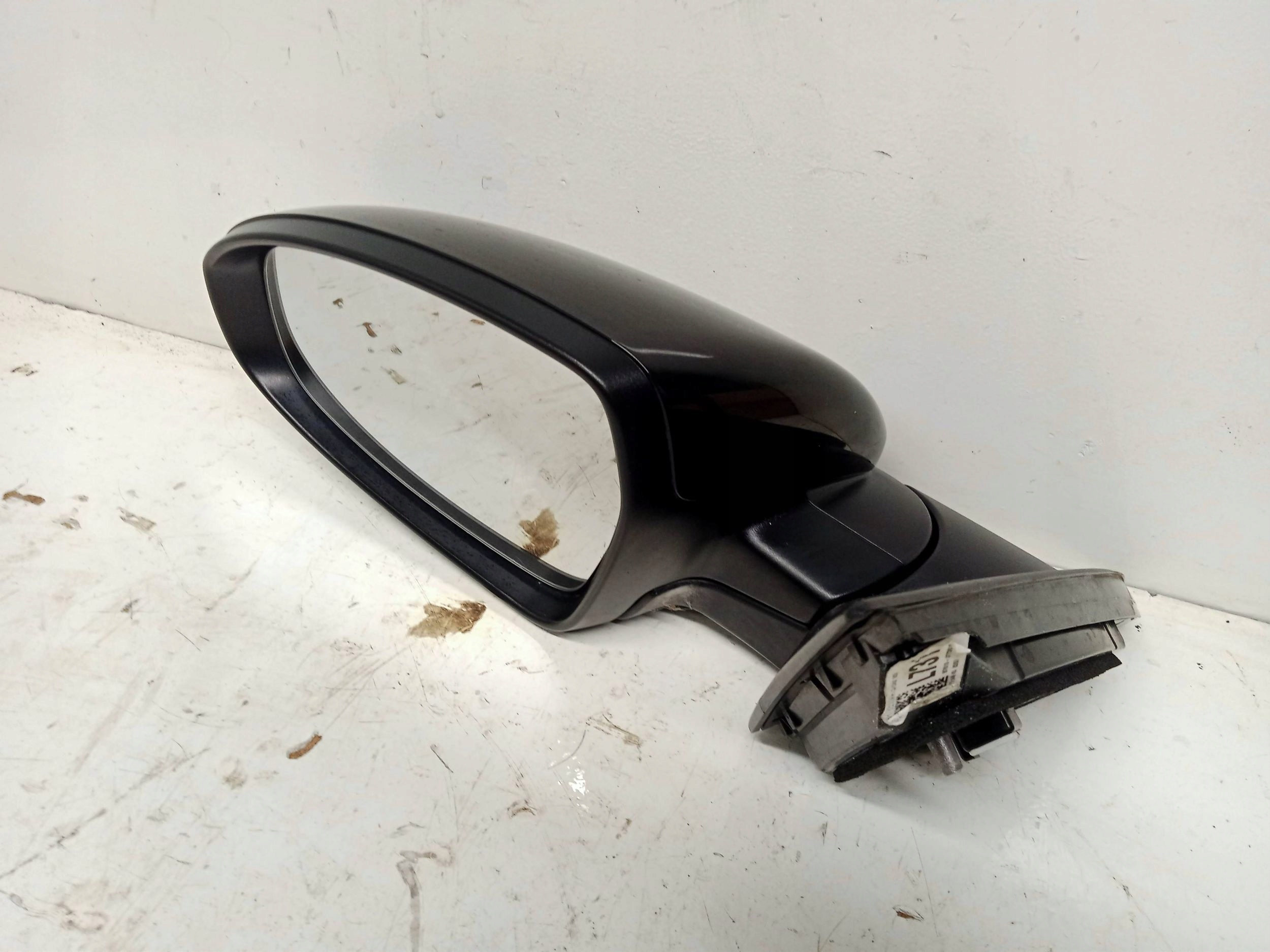 KIA CEED III mirror left 8-PIN UK 2018