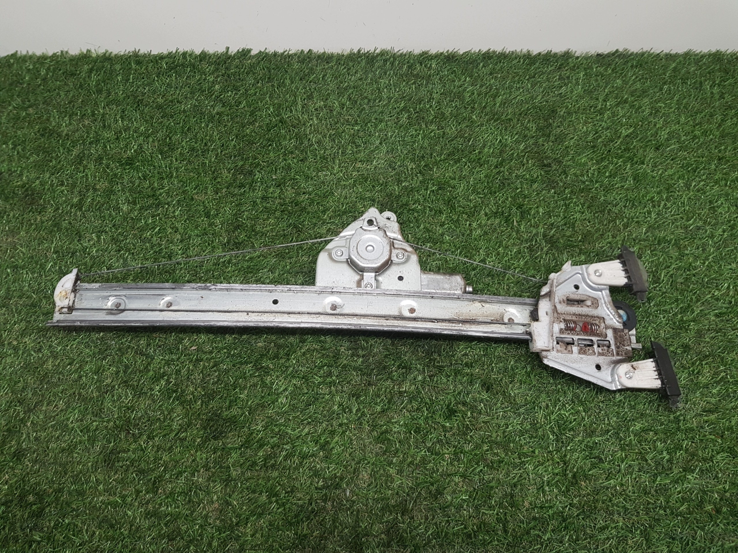 ELE mechanism windows left front SUZUKI GRAND VITARA II 83460-65J00