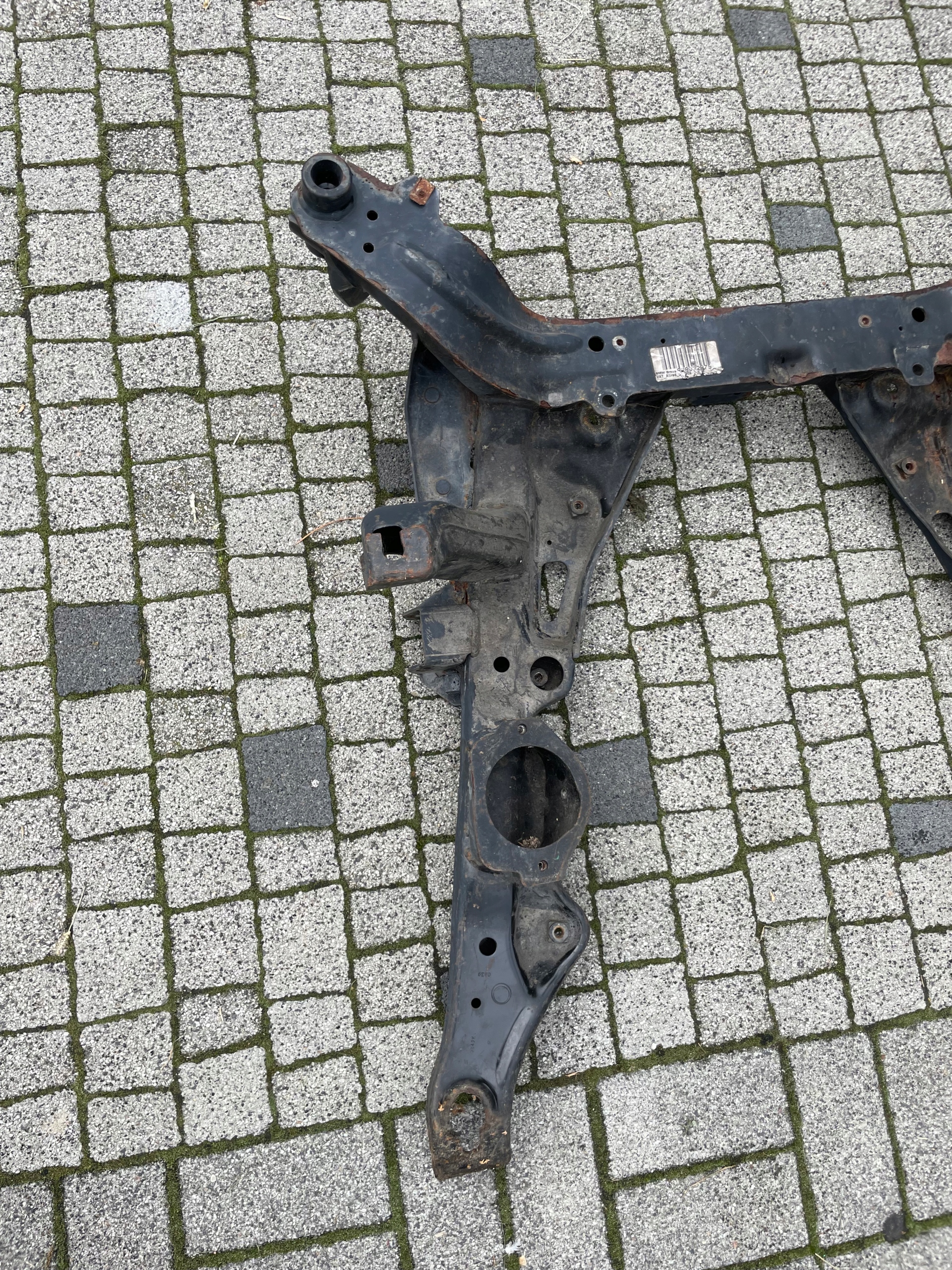 BMW E60 E61 XD XDRIVE axle beam subframe sider front EU