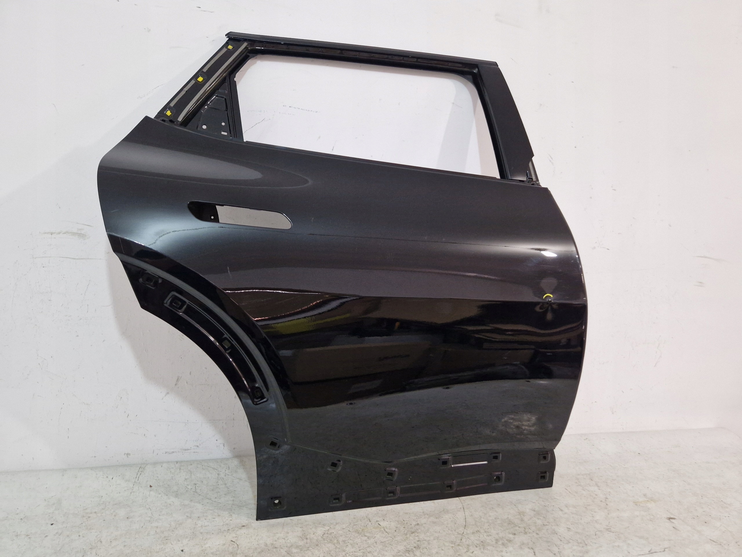 right rear. door rear part KIA EV6 EV 6 EV-6 2021