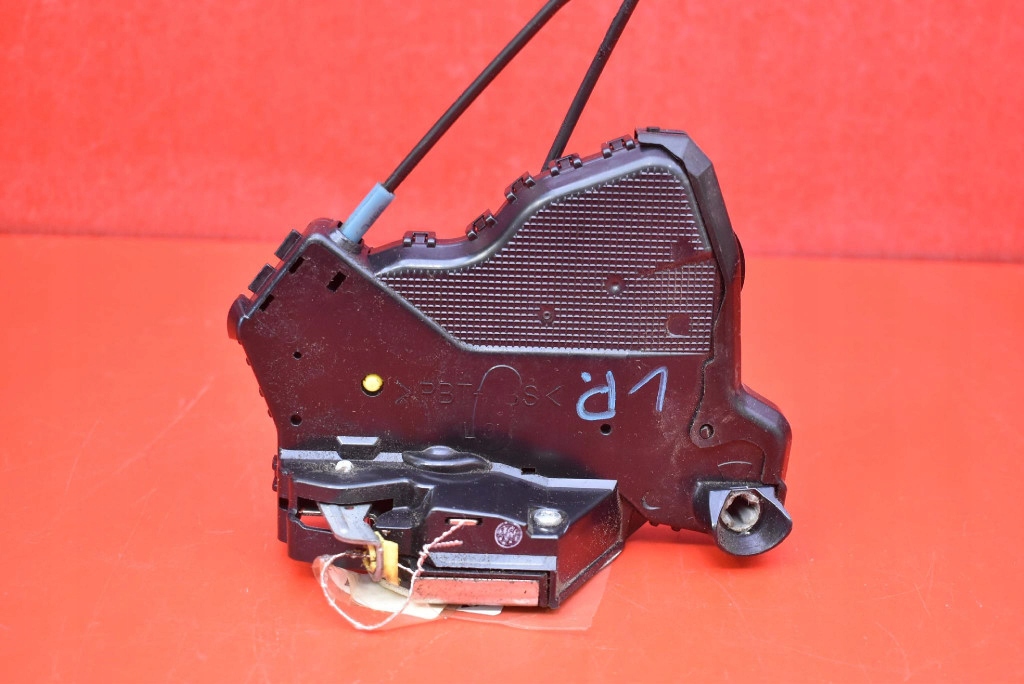 lock door left front front EU DAIHATSU SIRION 2 II M300 5D HB 07-13