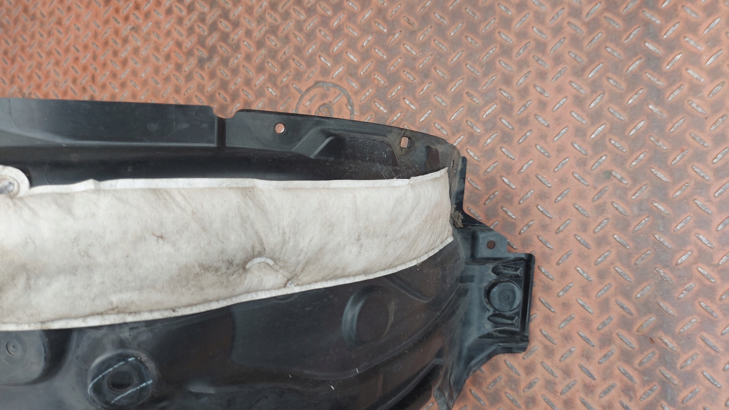 mudguard right front TOYOTA COROLLA E21 19- KOMBI