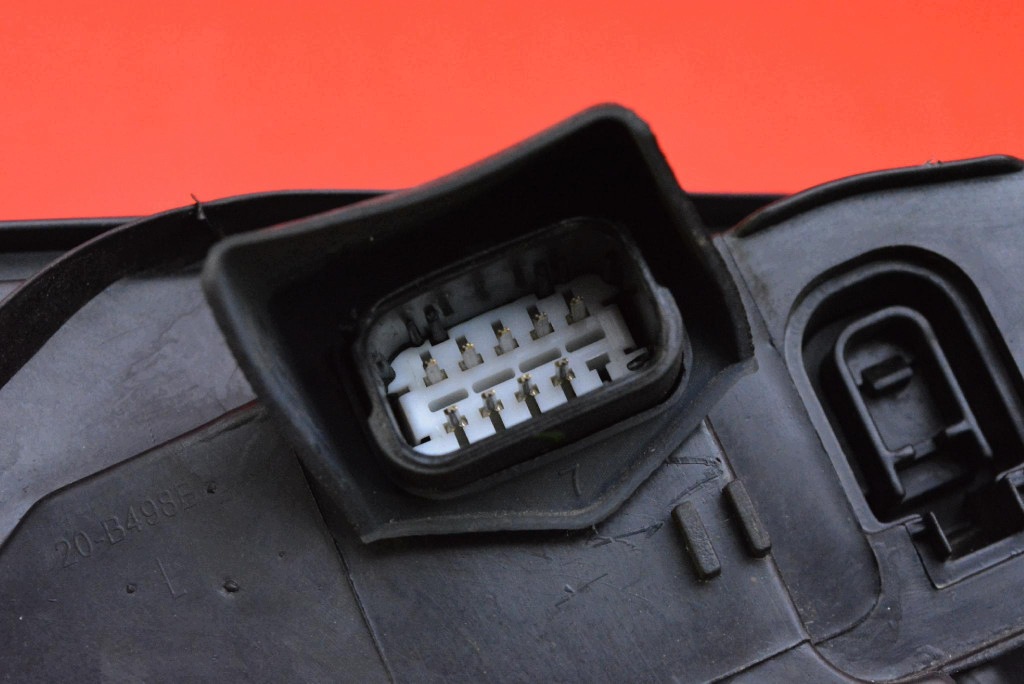 REFLEKTOR left light front EU PEUGEOT 308 1 and T7 07-11