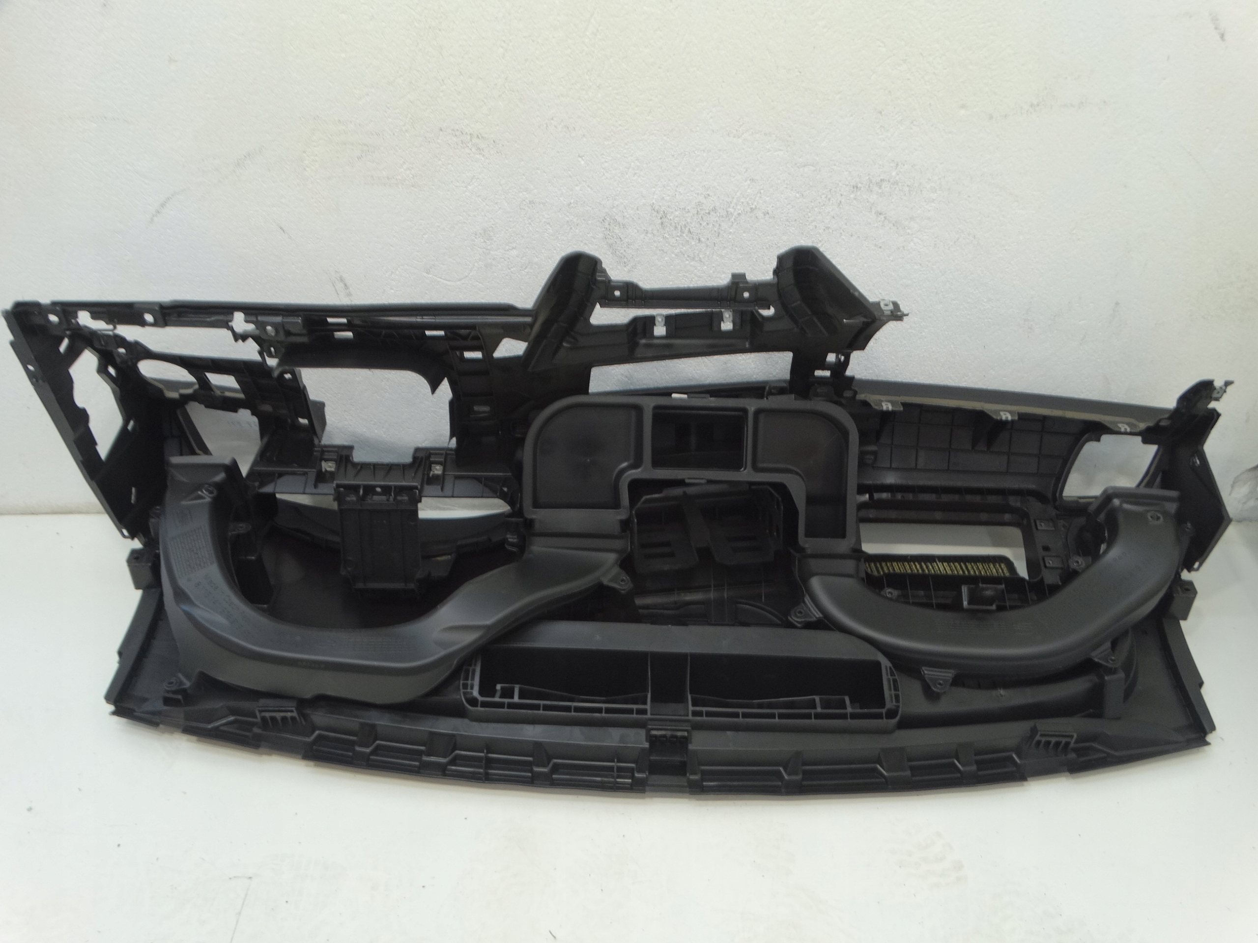 dashboard instrument panel console cockpit SEAT ATECA 576857003L