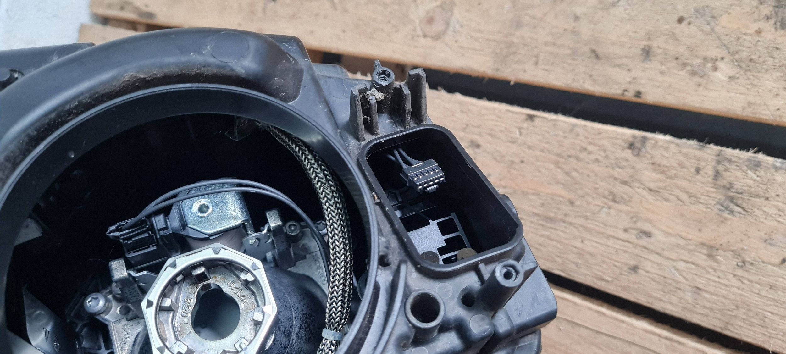 A5 8T S5 LIFT light left left front XENON UK ANGLIK 8T0941005D