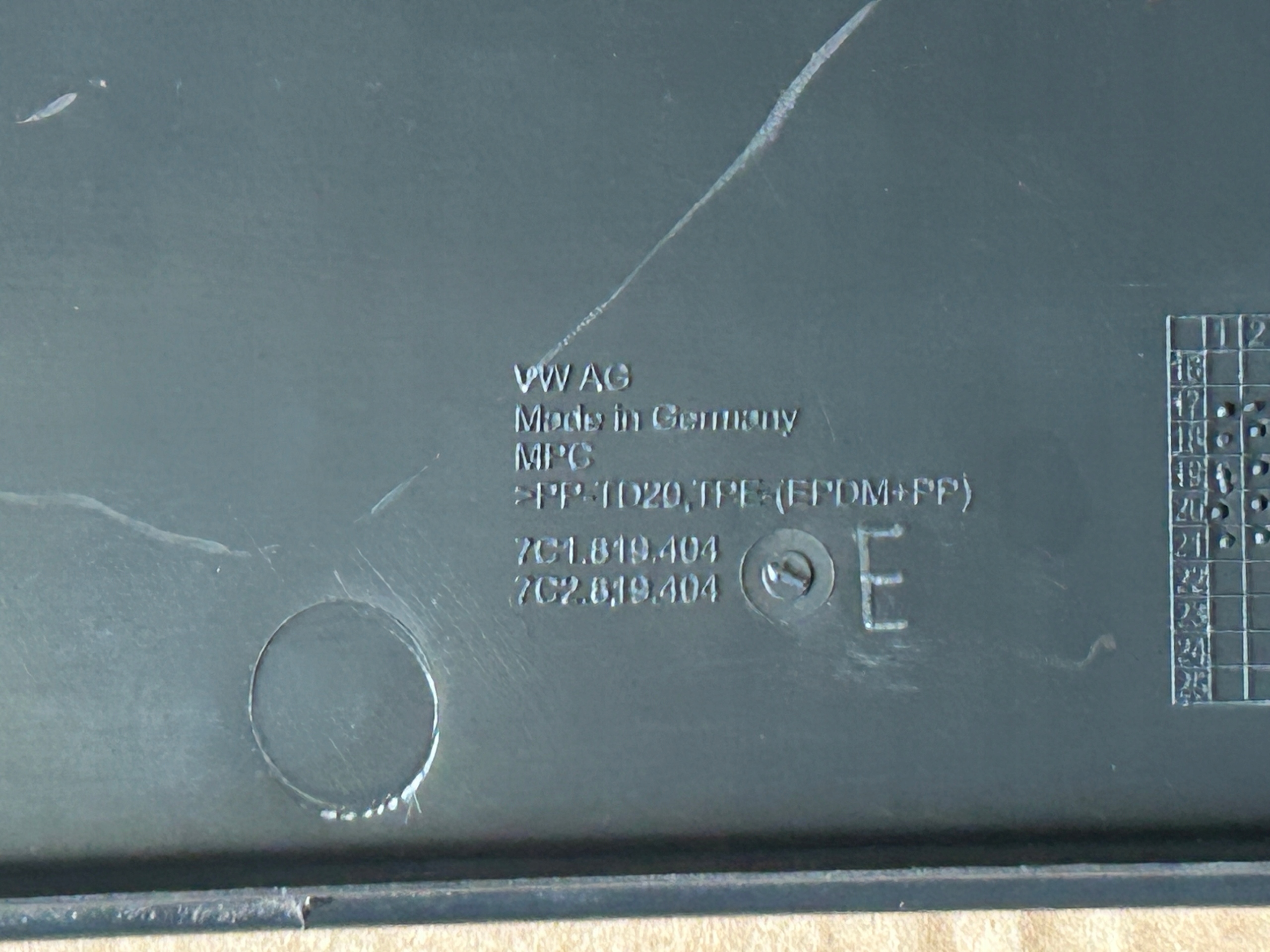 MAN TGE 2017-2025 torpedo plastic KOMPLET 7C1819403 7C1819404
