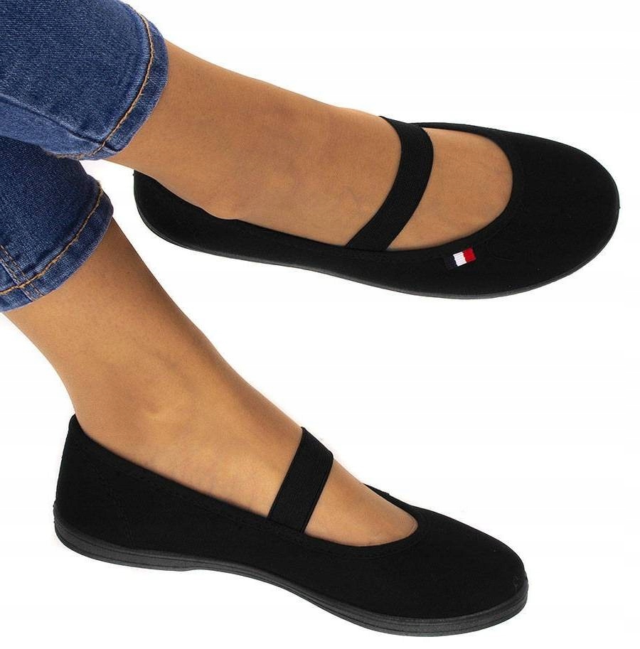 CZARNE TENISÓWKI CZESZKI FLAGA 37