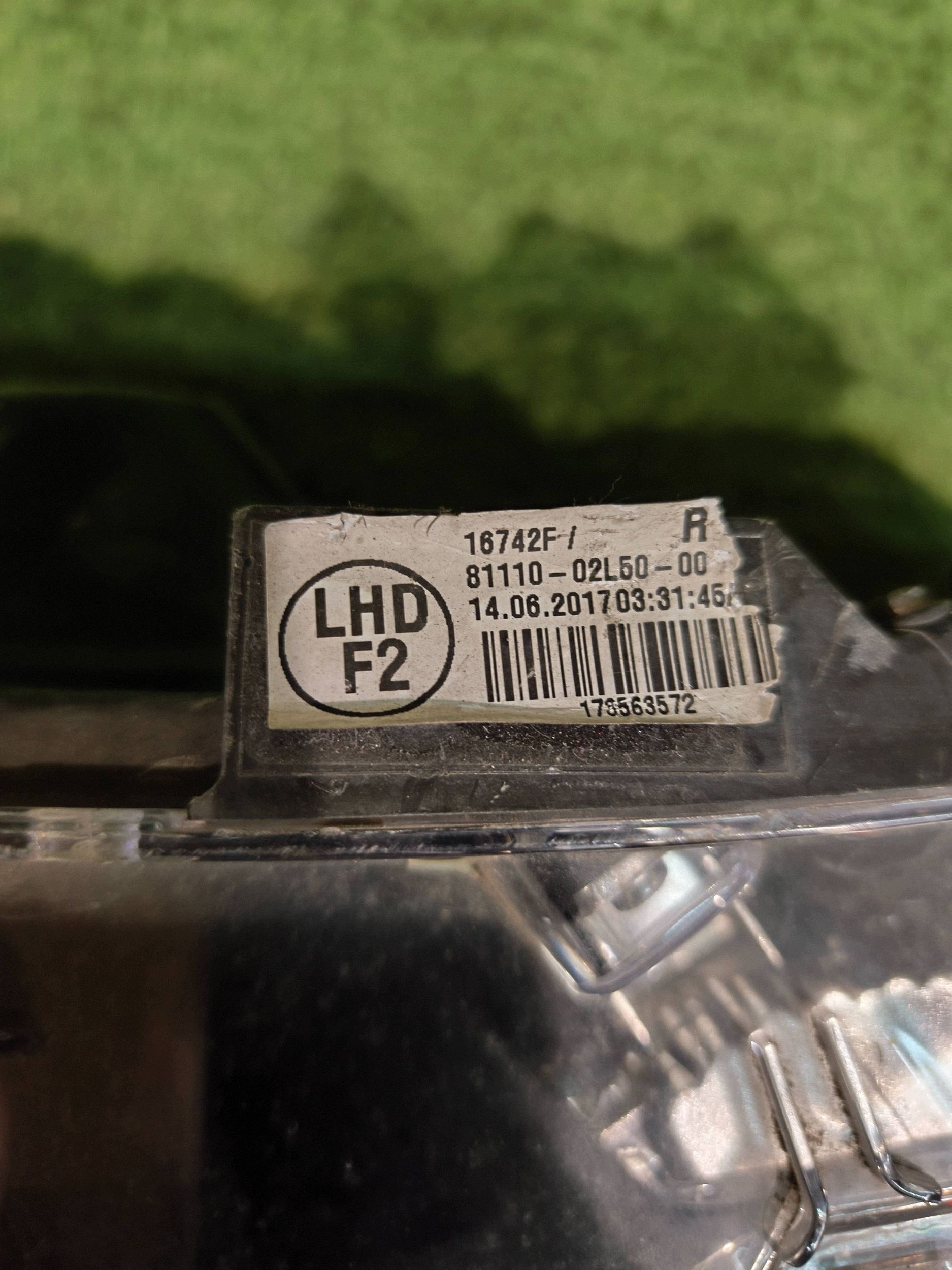REFLEKTOR right front TOYOTA COROLLA E16 16- LIFT LED NR.R1501