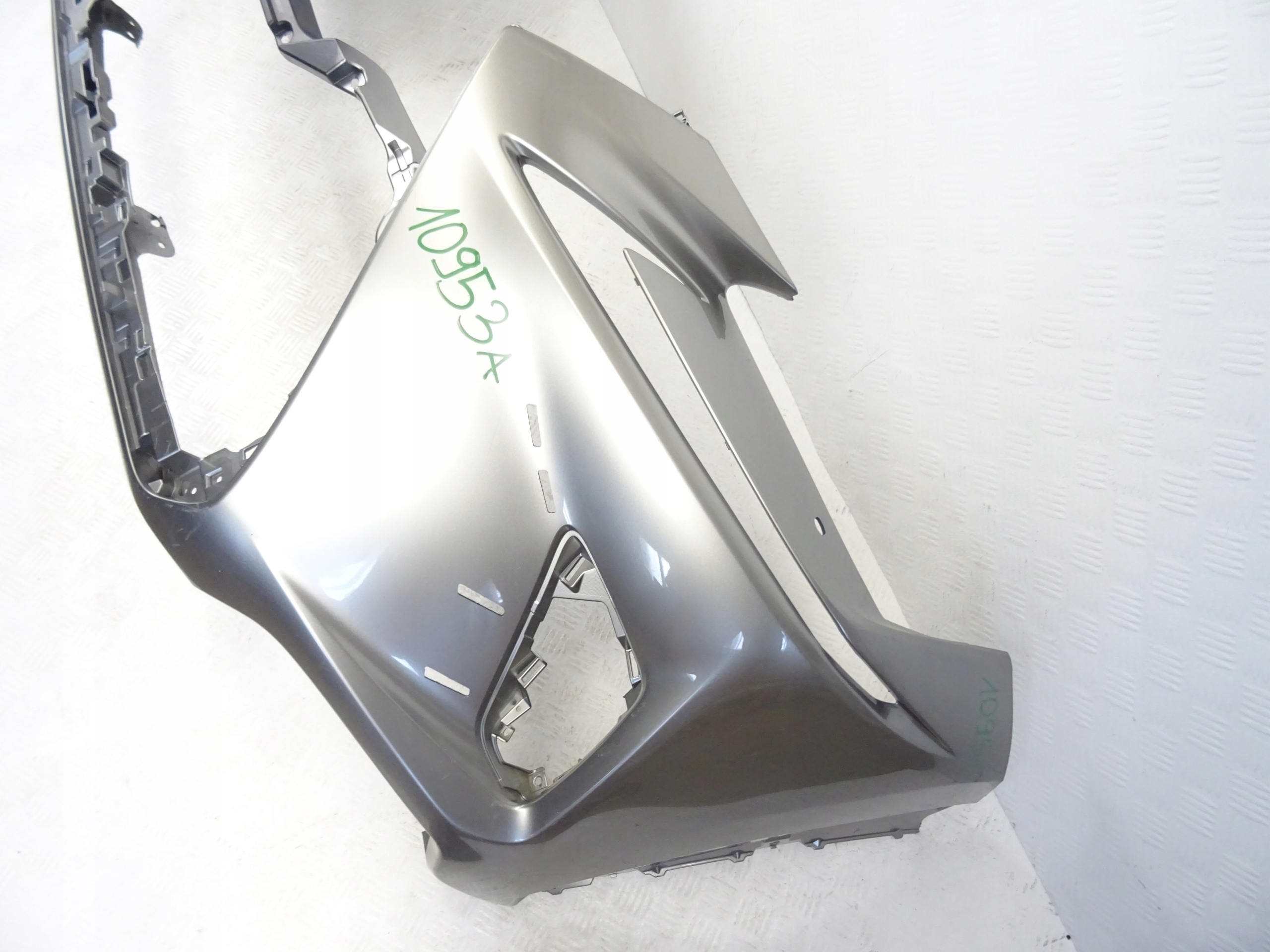 Lexus NX 300H LIFT F-SPORT bumper front front