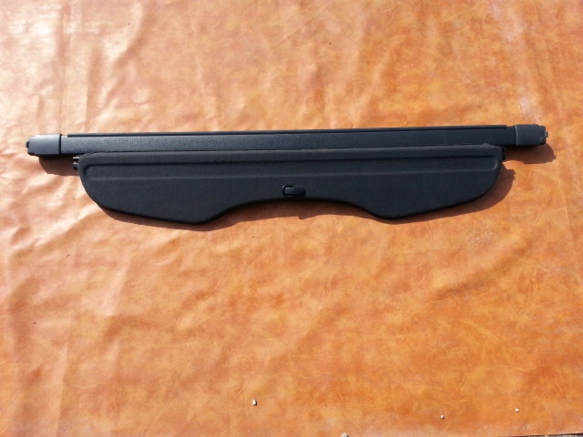 ROLETA BAGAŻNIKA RENAULT ESPACE IV / GRAND ESPACE IV 8200424471