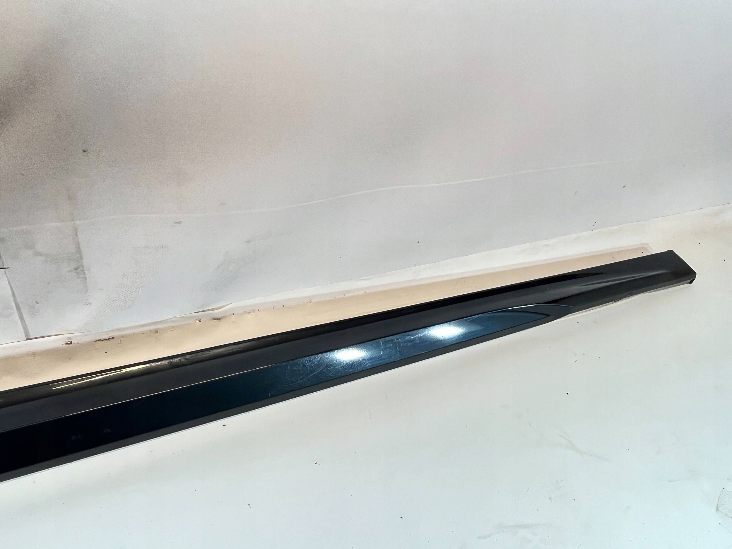 moulding threshold right side Audi A3 8Y 8Y4853856