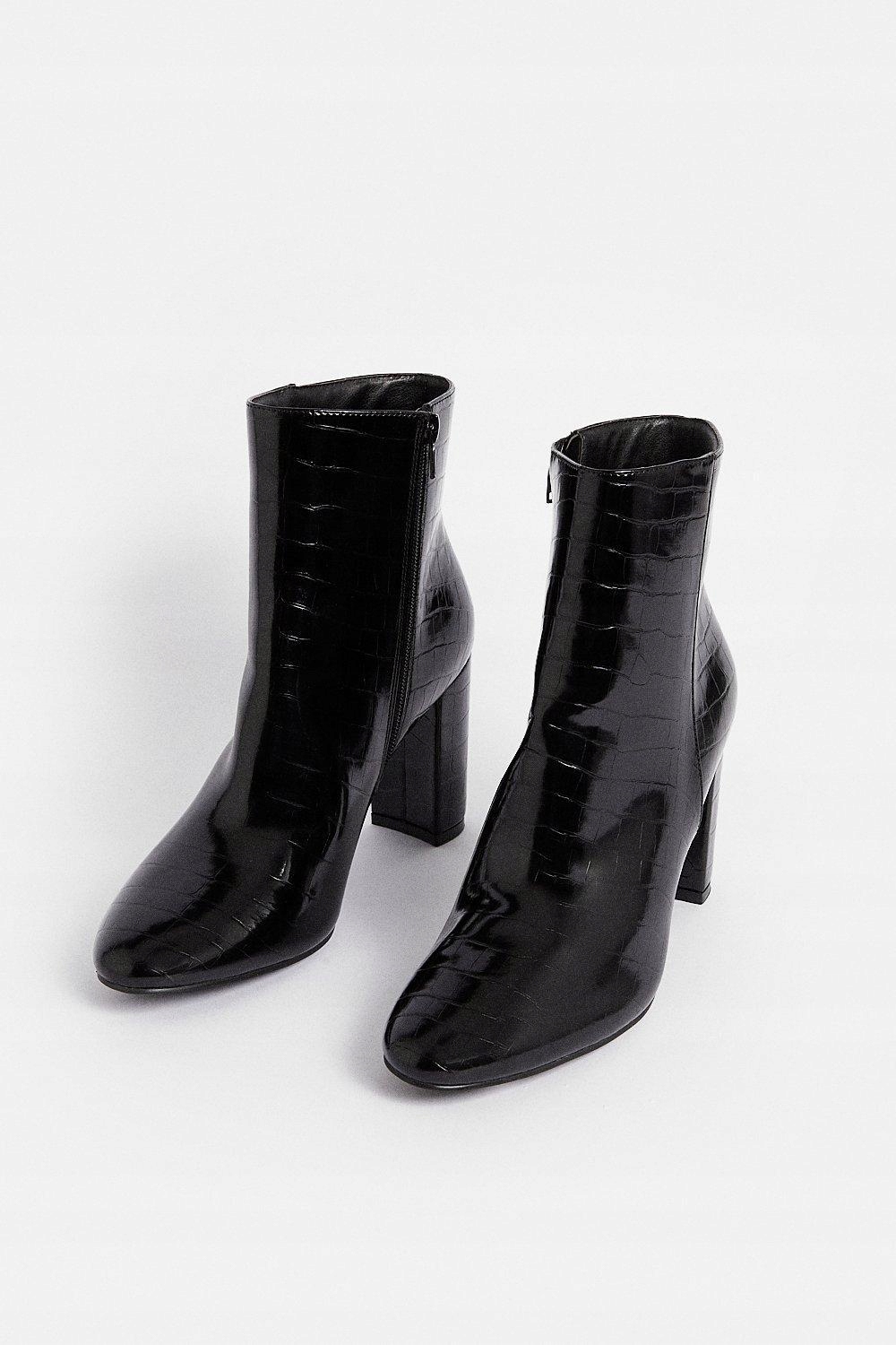 J74113 Coast Černé Kotníkové Boty Na Podpatku Hladké 38