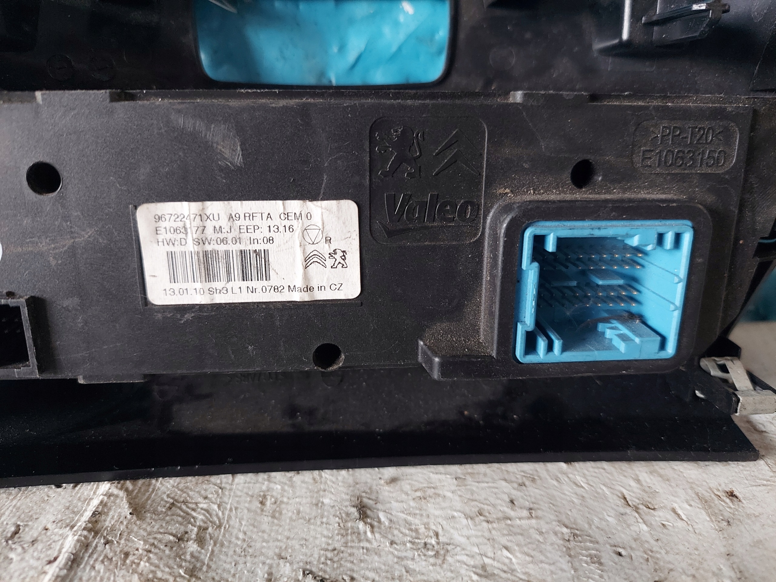 PANEL KLIMY PEUGEOT 208 96722471XU