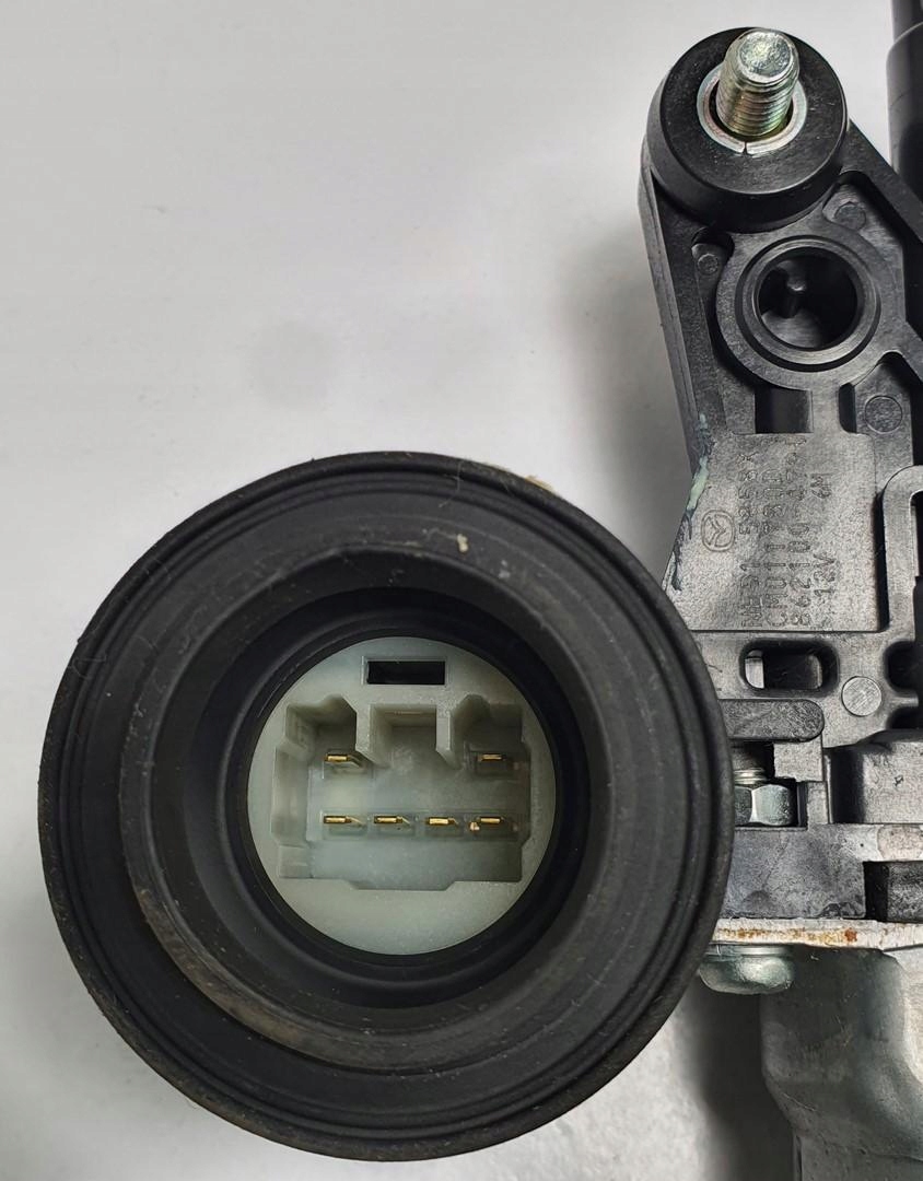 MECHANIZM PODNOŚNIK SZYB PRAWY PRZÓD MAZDA MX-5 III NC NE51-5858X Producent części Mazda