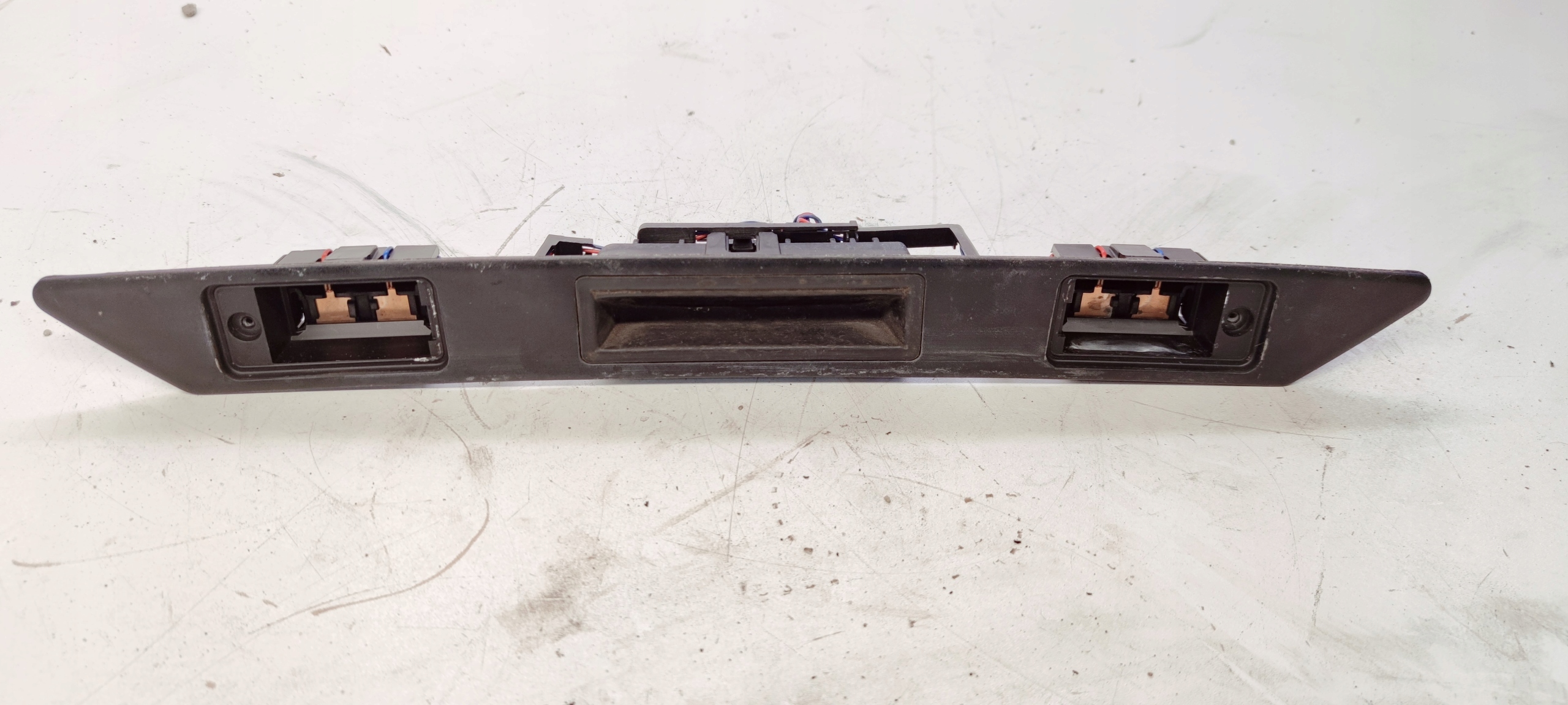 PODSWIETLENIE Panneau Couverture AUDI A3 8P 8P0827574