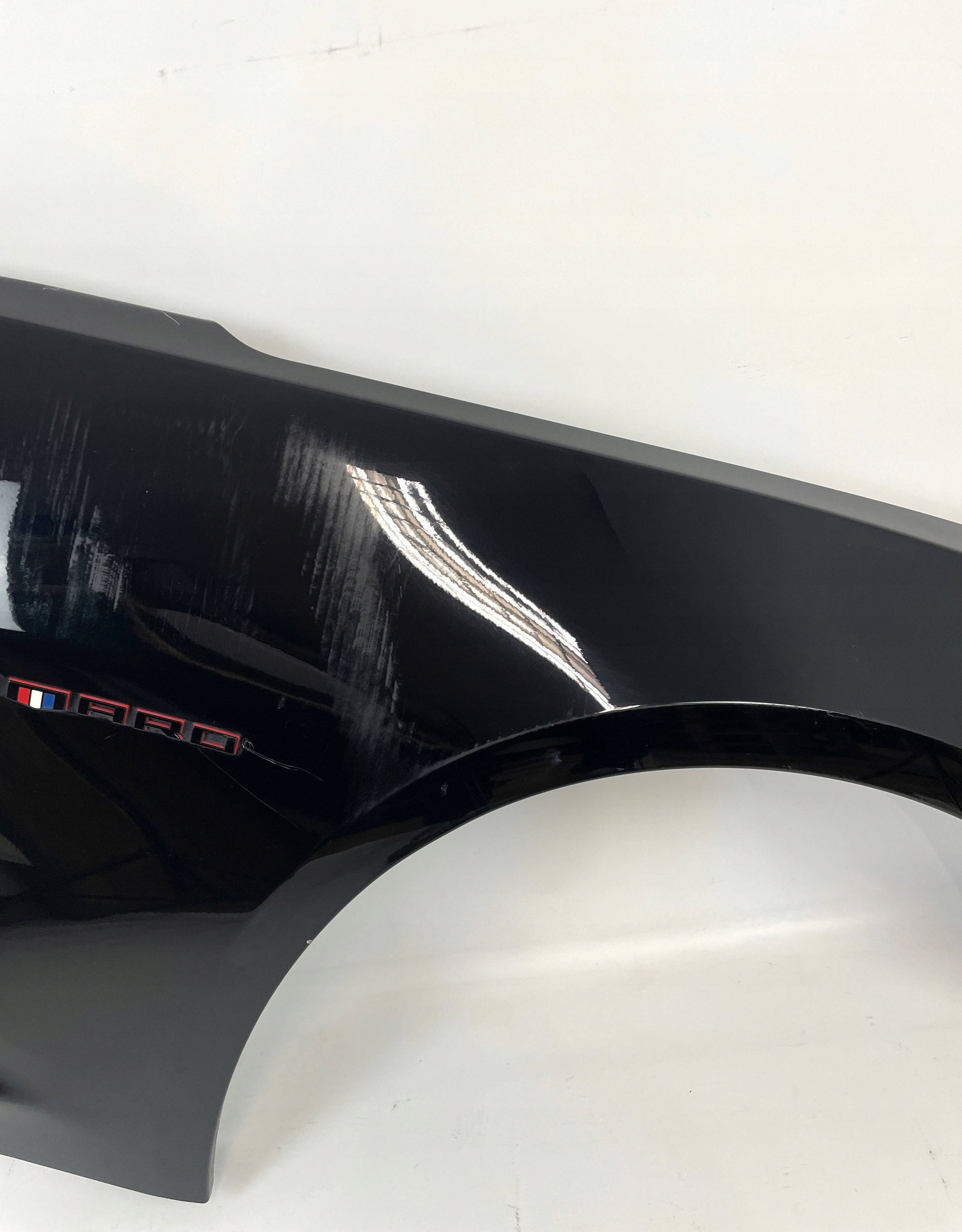 Chevrolet Camaro SS fender right front 2016-18