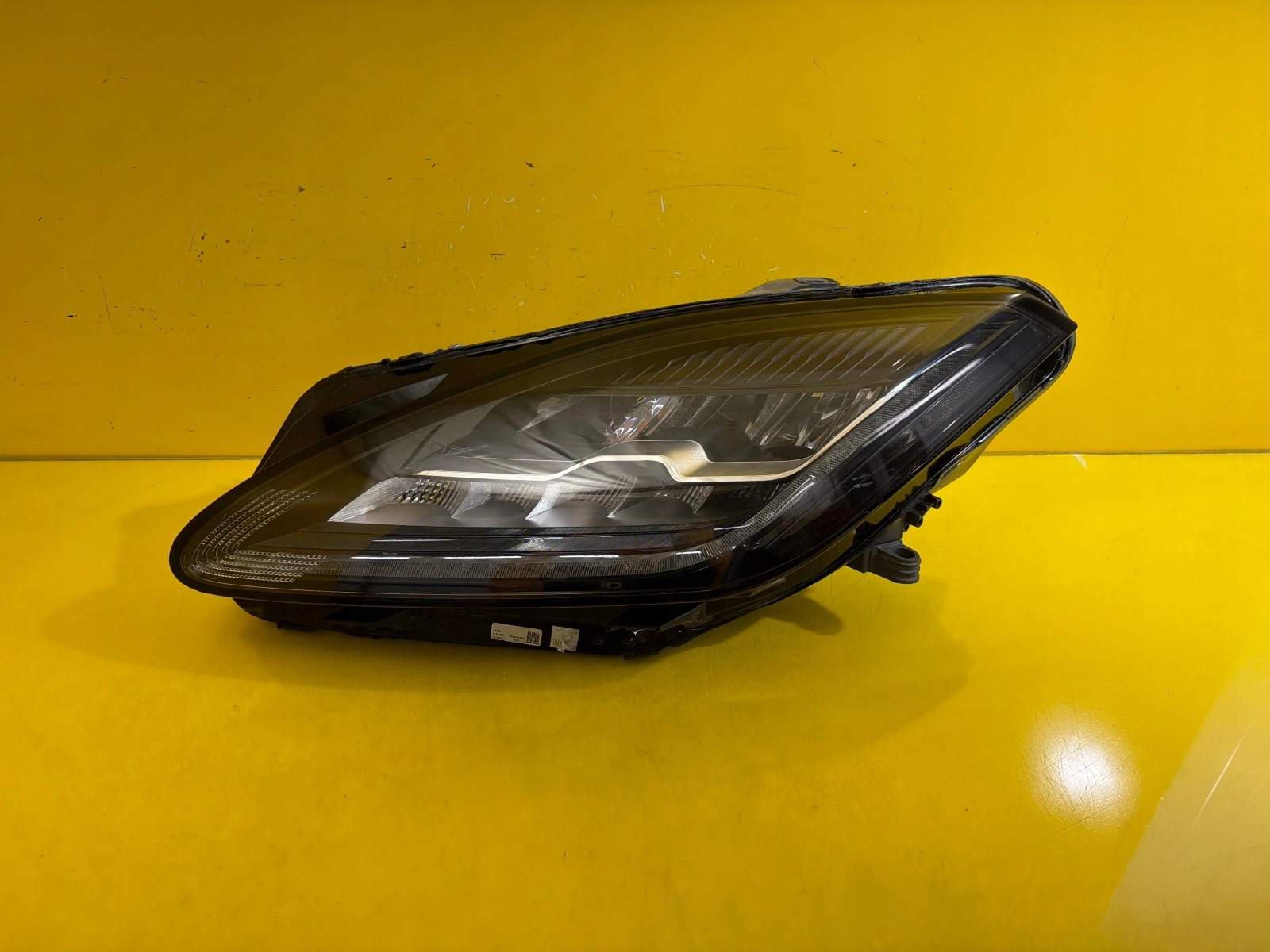 lámpa bal Jaguar E-Pace X540 LOW LED M9C3-13W030-BD